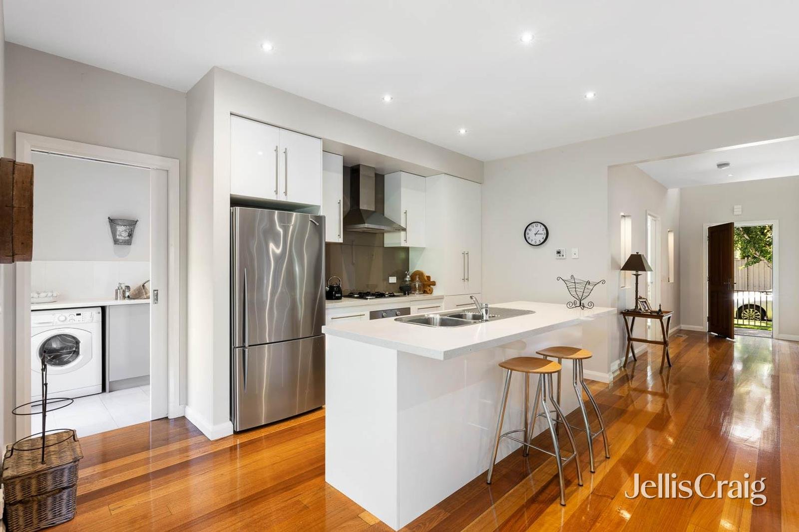 1 Braches Lane, Newington image 3