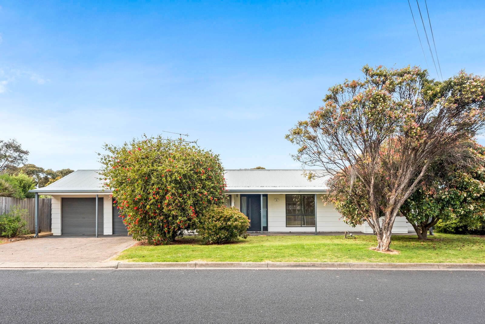 Property Gallery - Main Image