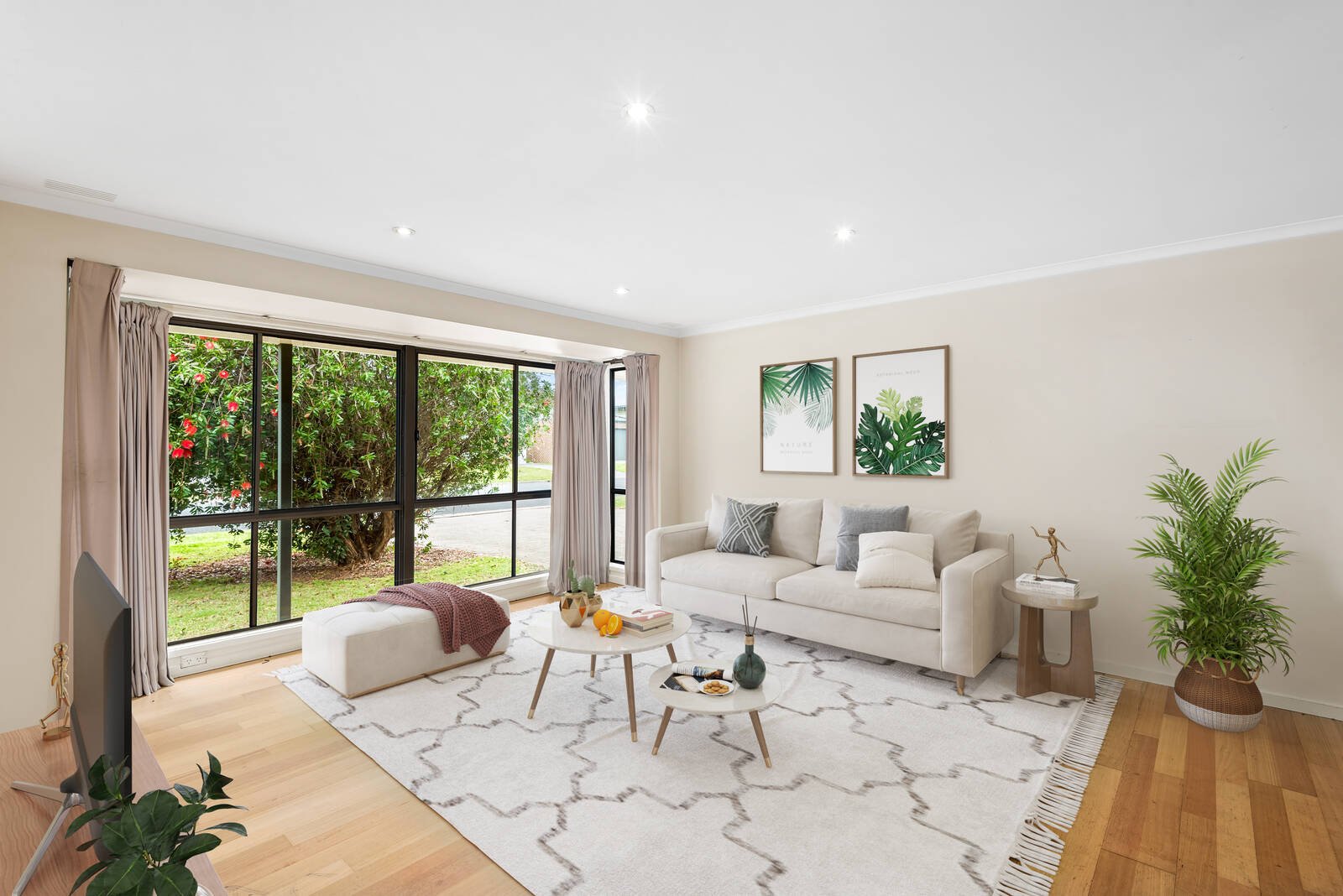 Property Gallery Thumbnail 4