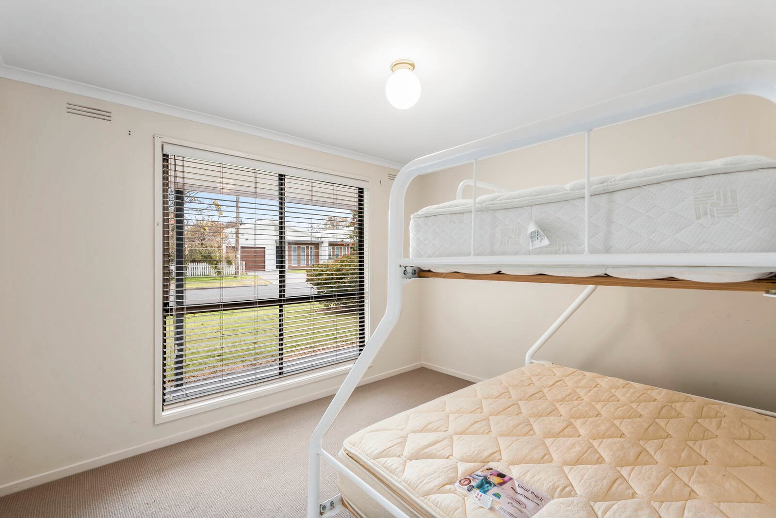 Property Gallery Thumbnail 7