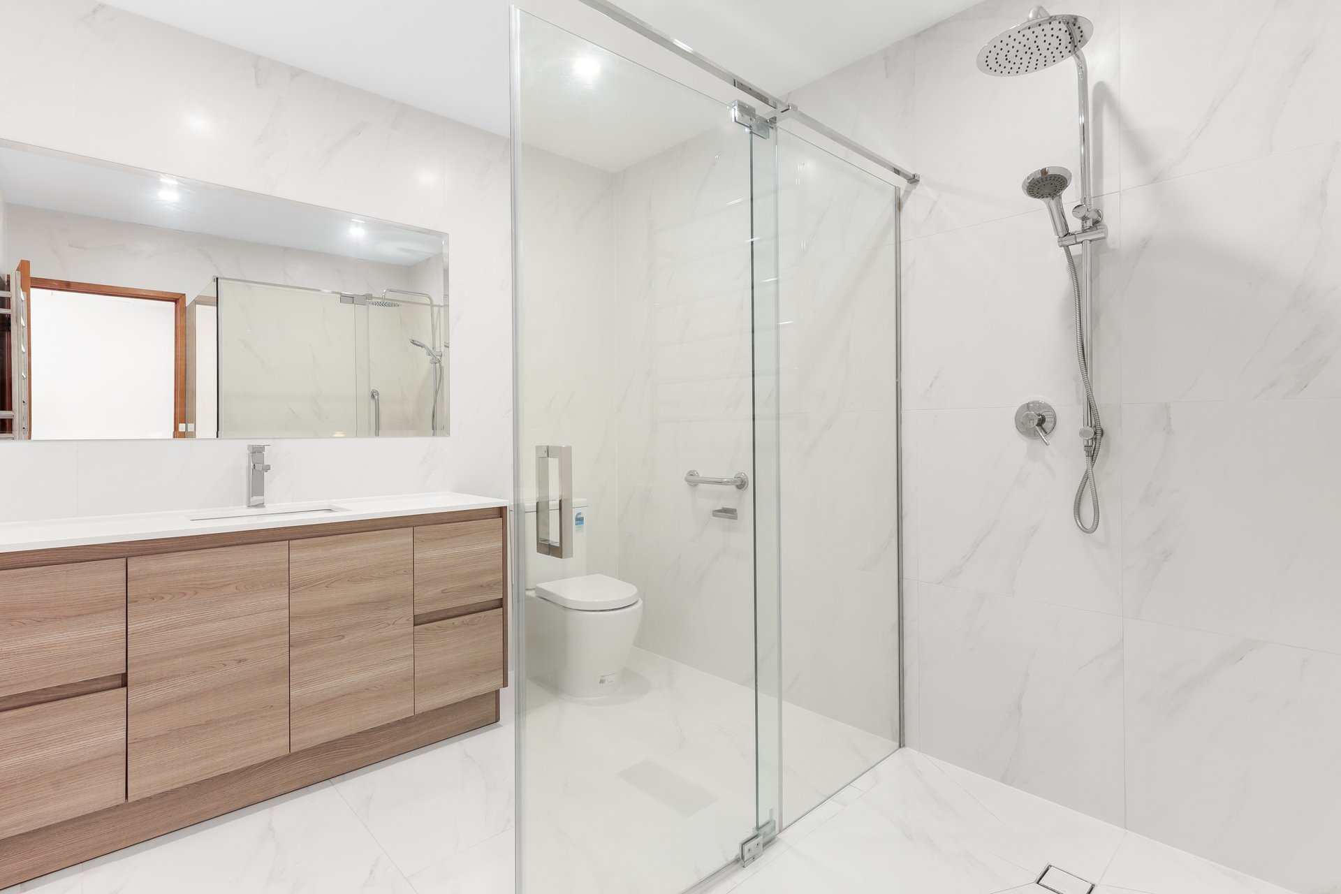1 Buxton Court, Wheelers Hill image 8