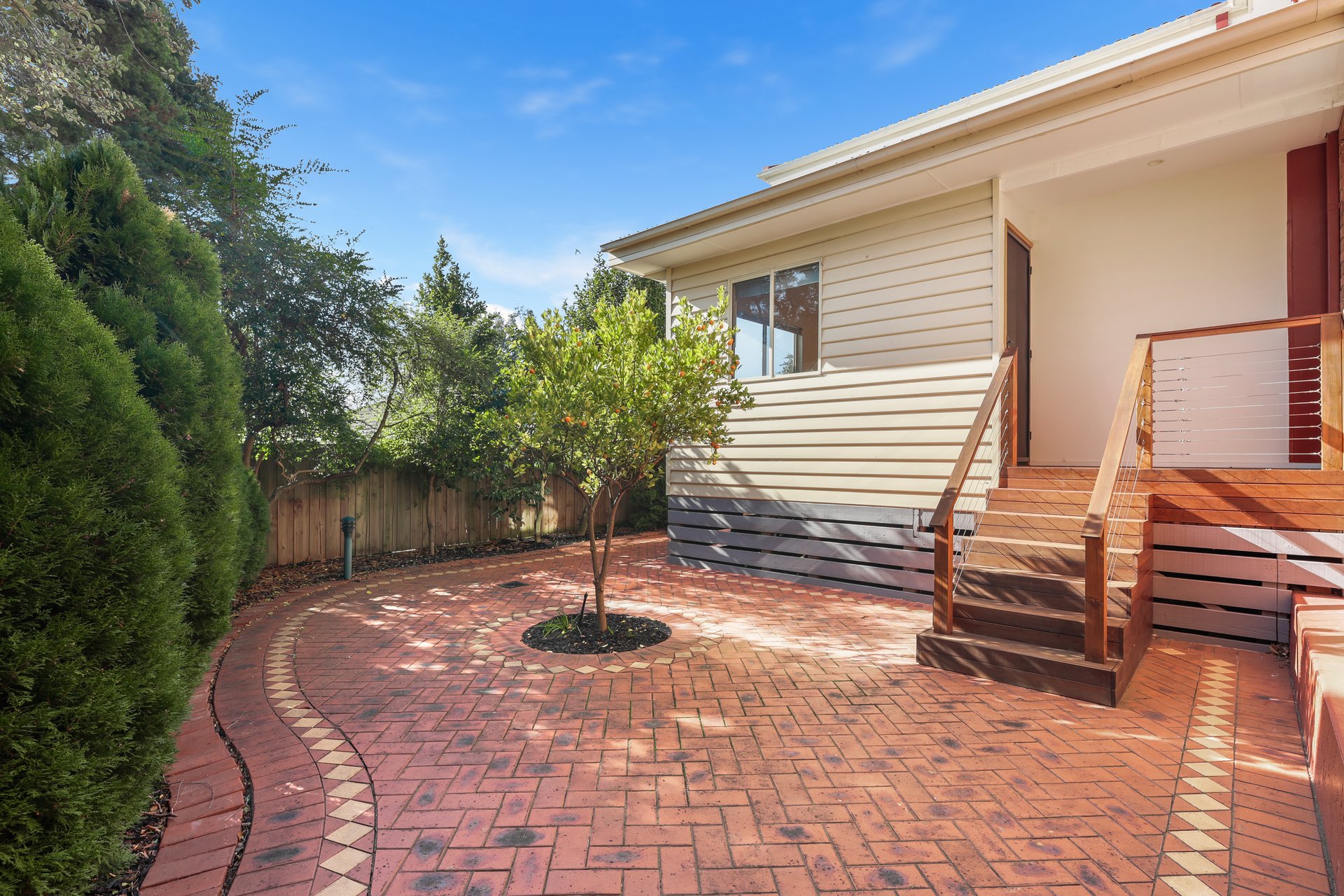 1 Buxton Court, Wheelers Hill image 10