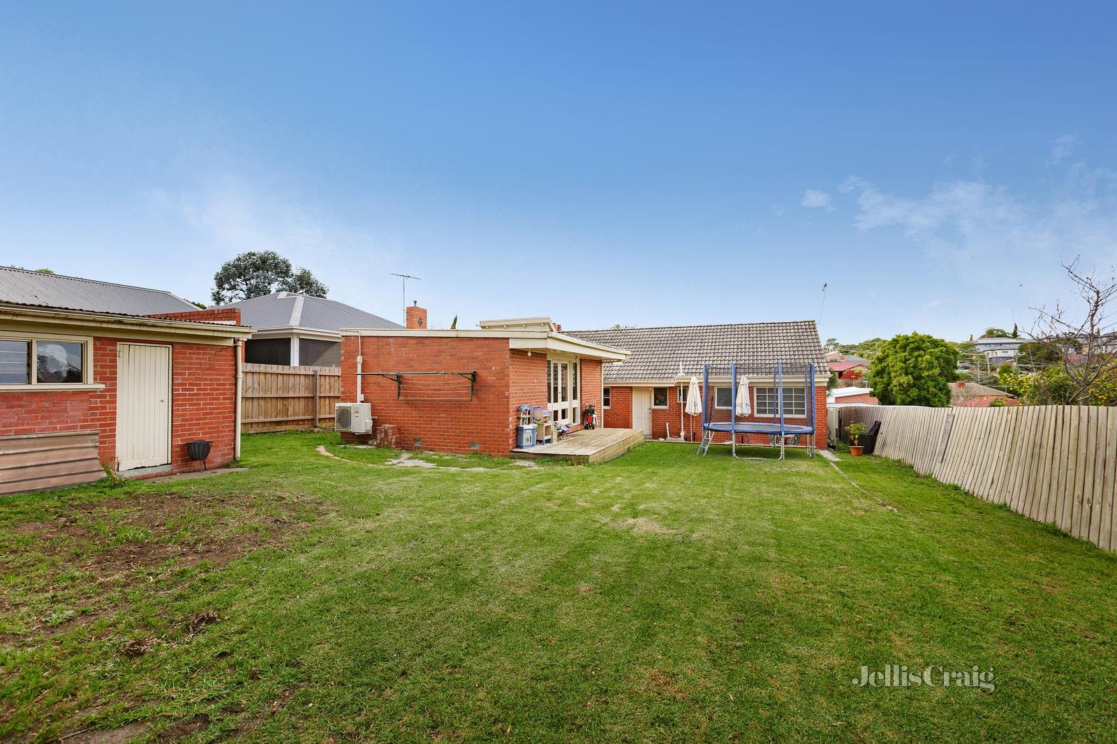 1 Canara Street, Doncaster East image 9