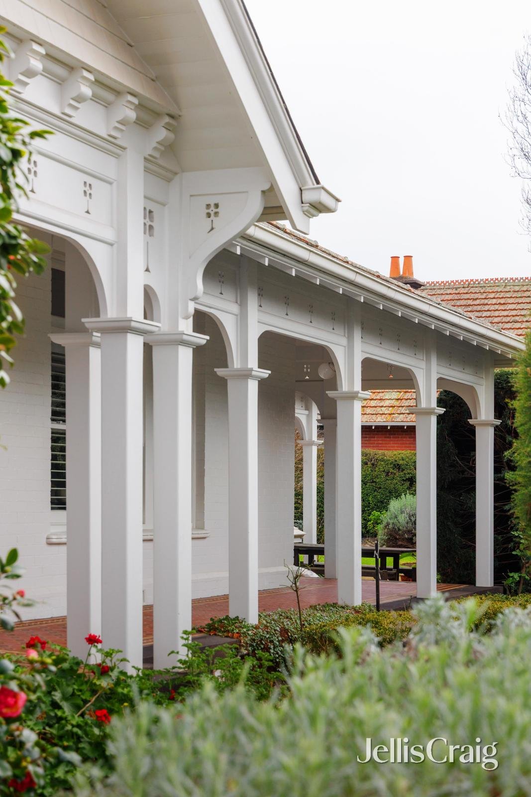 1 Canberra Grove, Malvern image 3