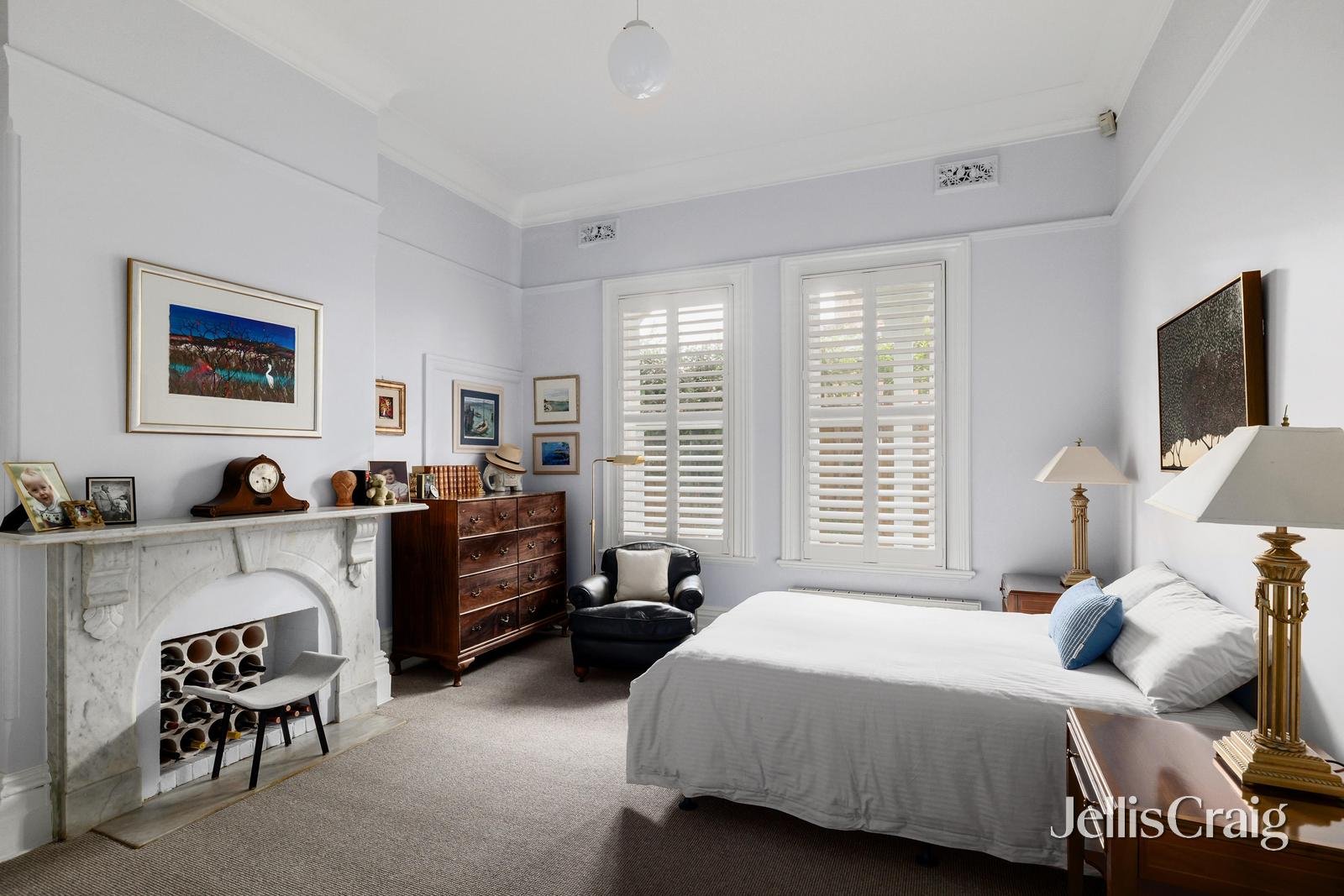 1 Canberra Grove, Malvern image 16