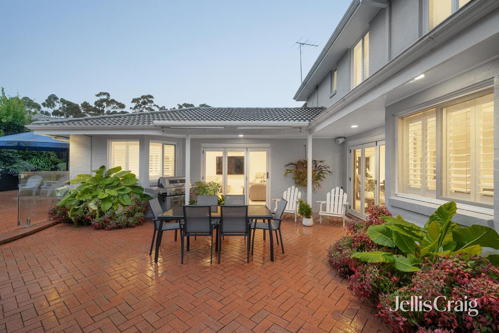 1 Candlebark Close, Diamond&nbsp;Creek image 2