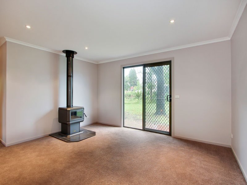 1 Capel Street, Kinglake image 5