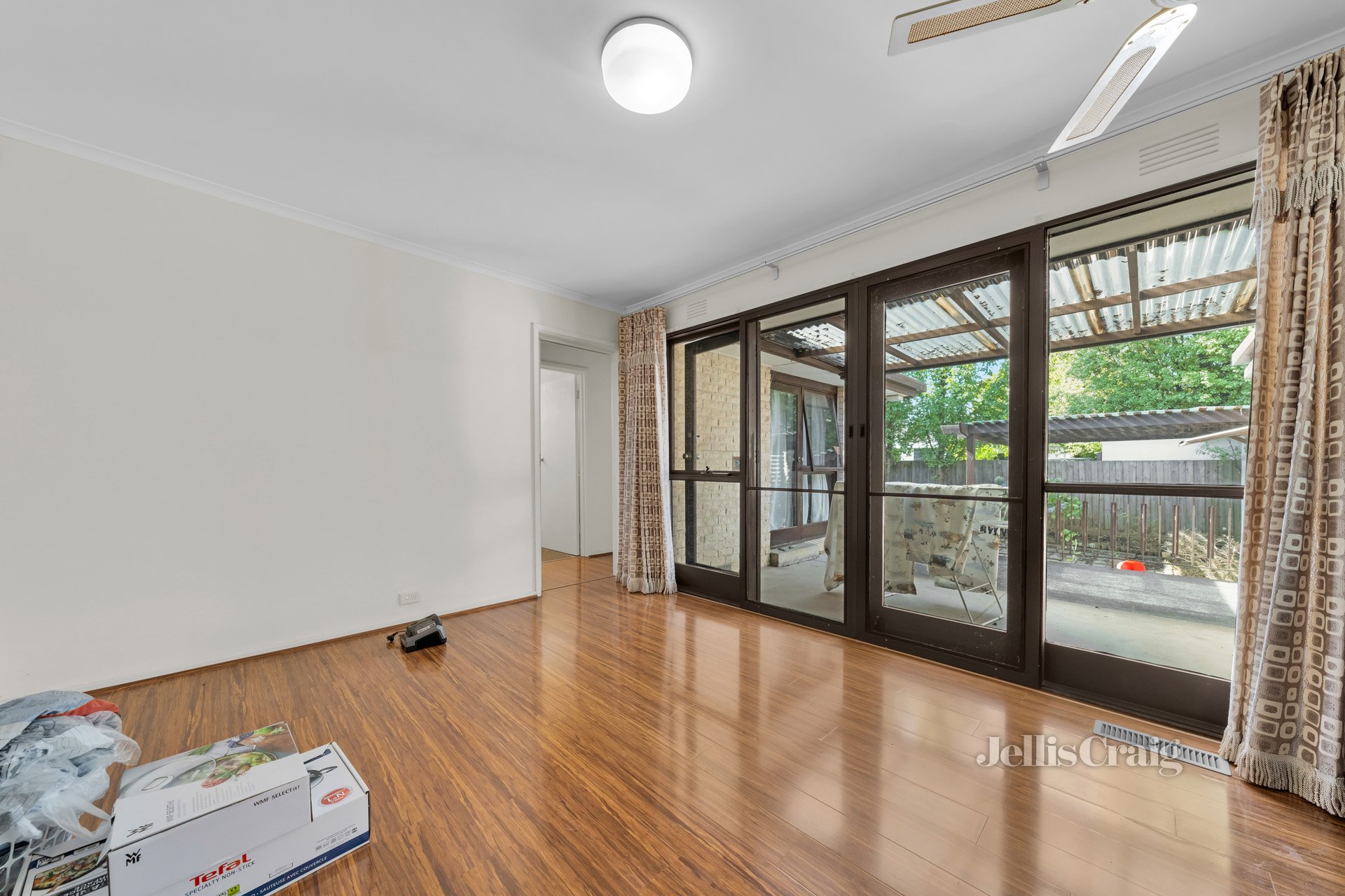 1 Carolina Street, Mount Waverley image 4