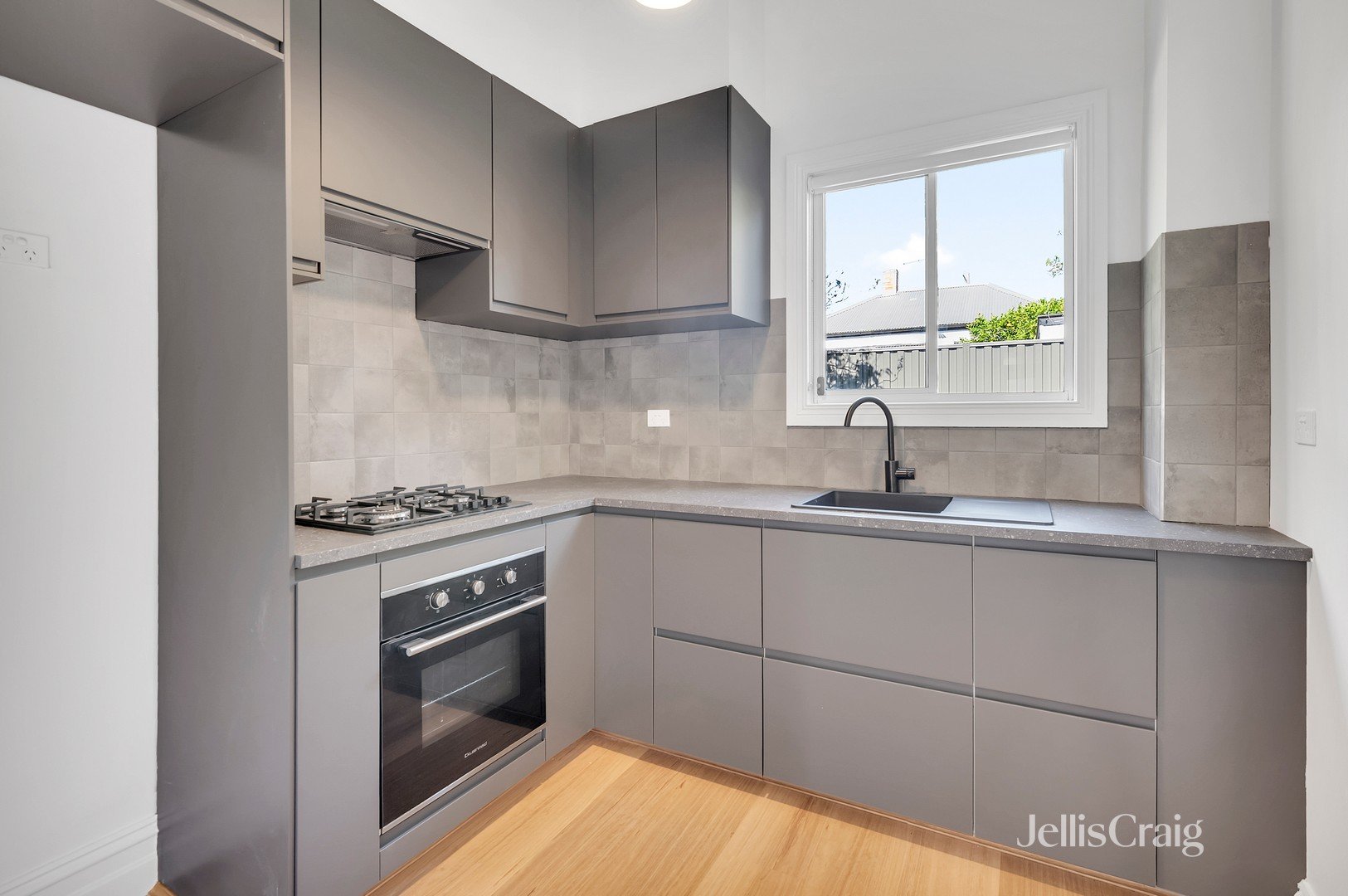 1 Carron Street, Coburg image 3