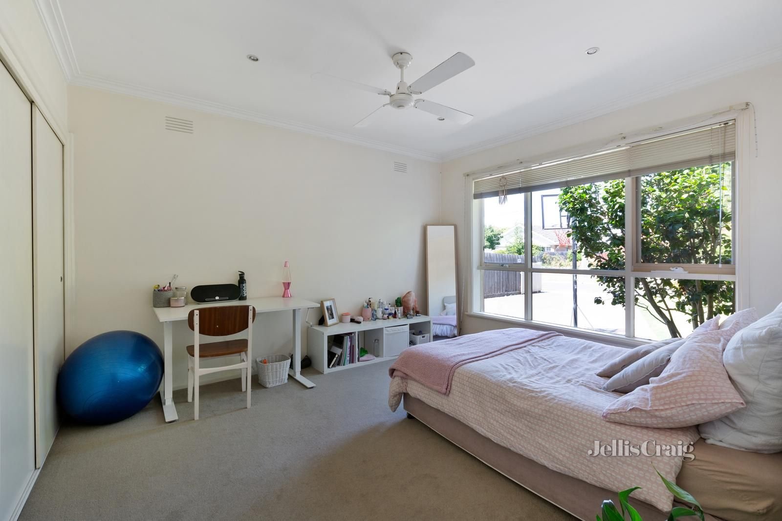 1 Catherine Road, Bentleigh East image 12