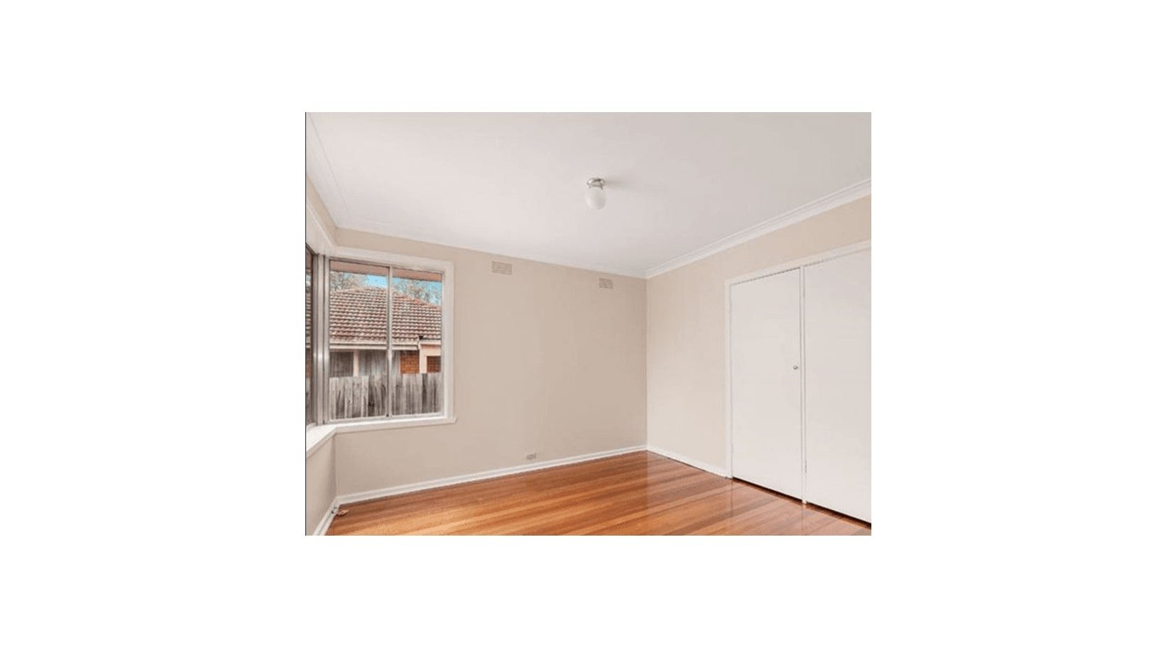Property Gallery Thumbnail 4