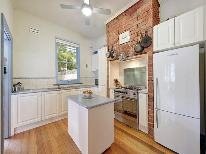 1 Charles Street, Glen Iris image 5
