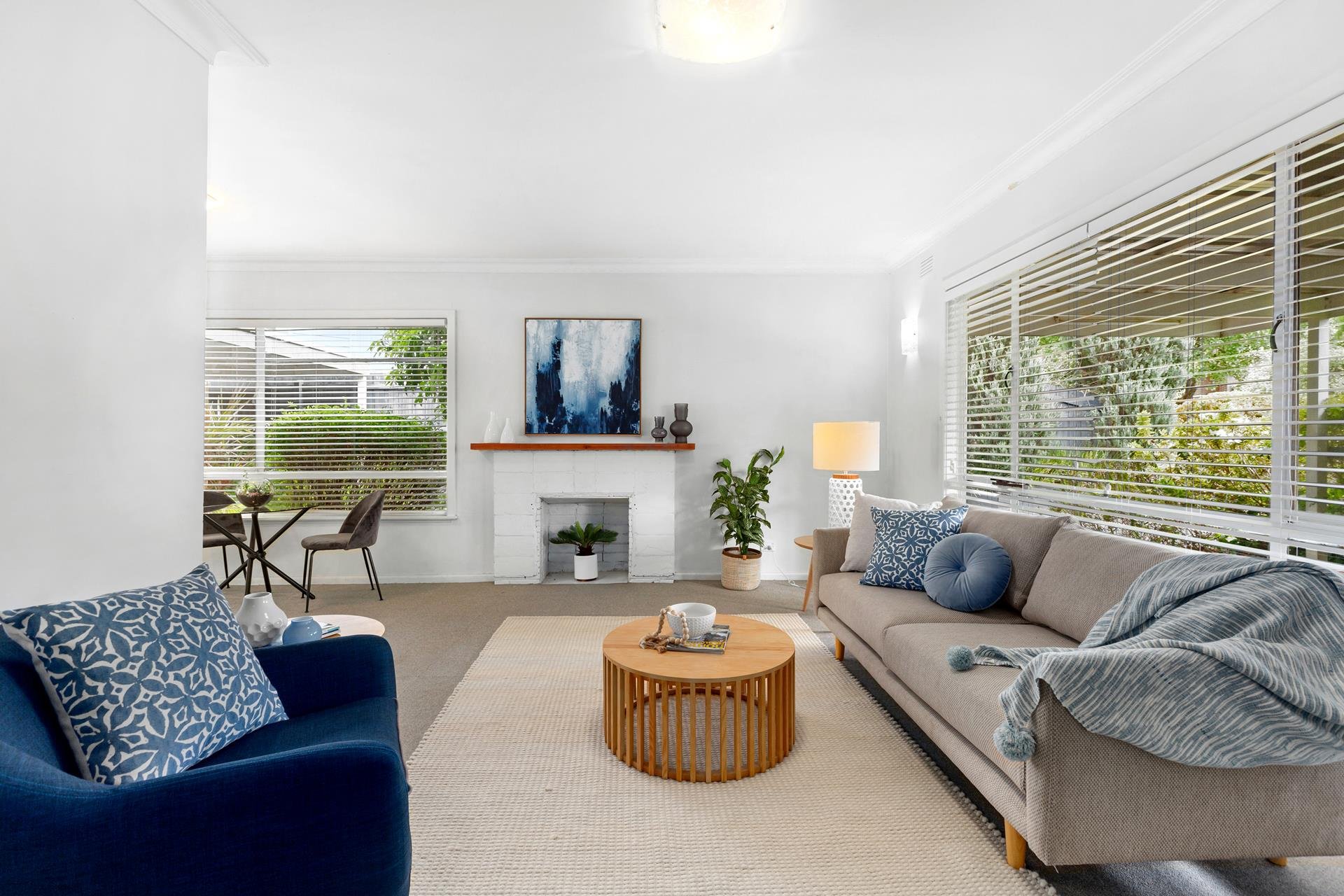 1 Cherry Tree Court, Doncaster East image 2