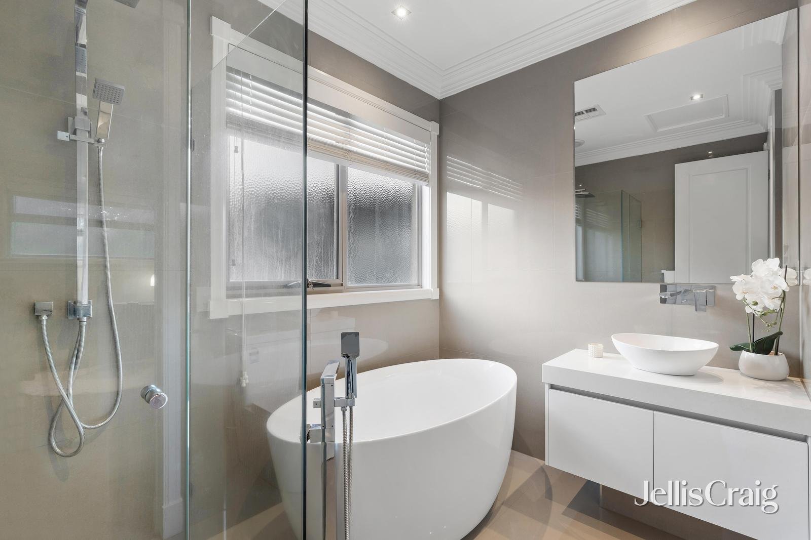 1 Childers Street, Kew image 6