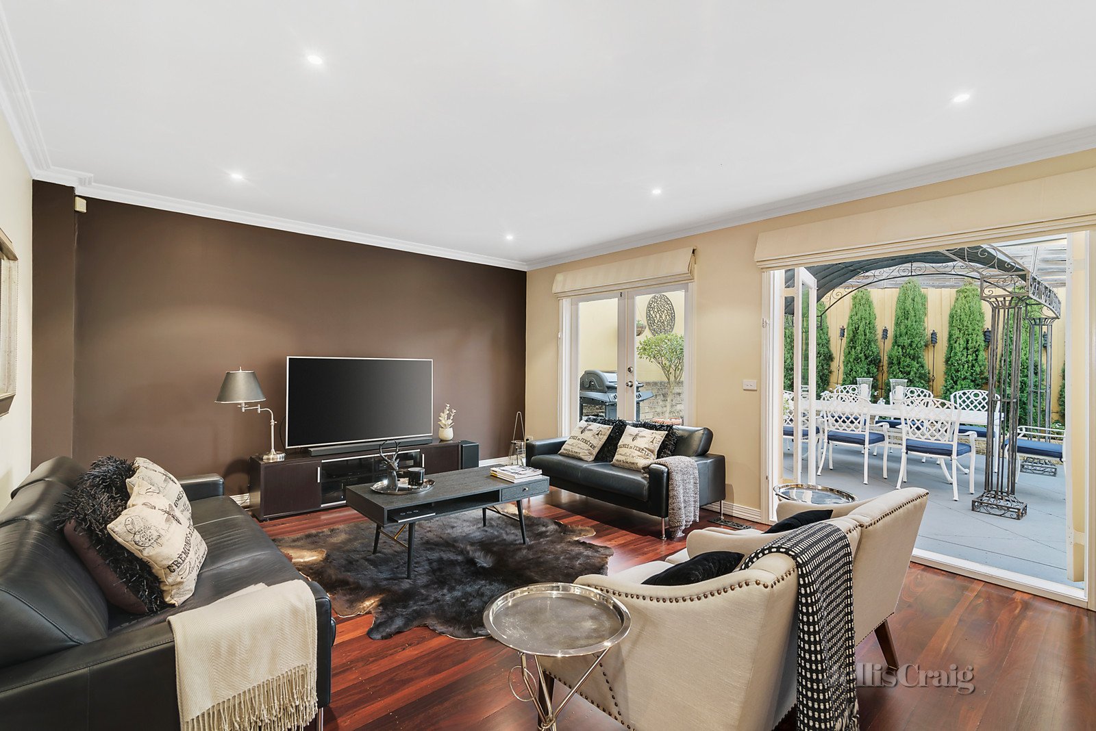 1 Chippendale Court, Templestowe image 2