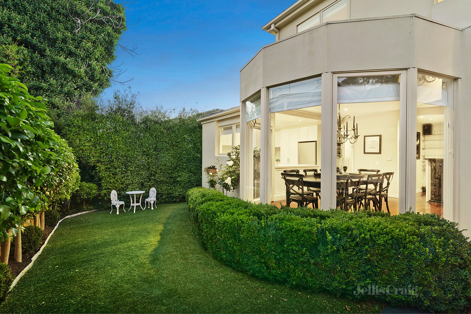 1 Chippendale Court, Templestowe image 9