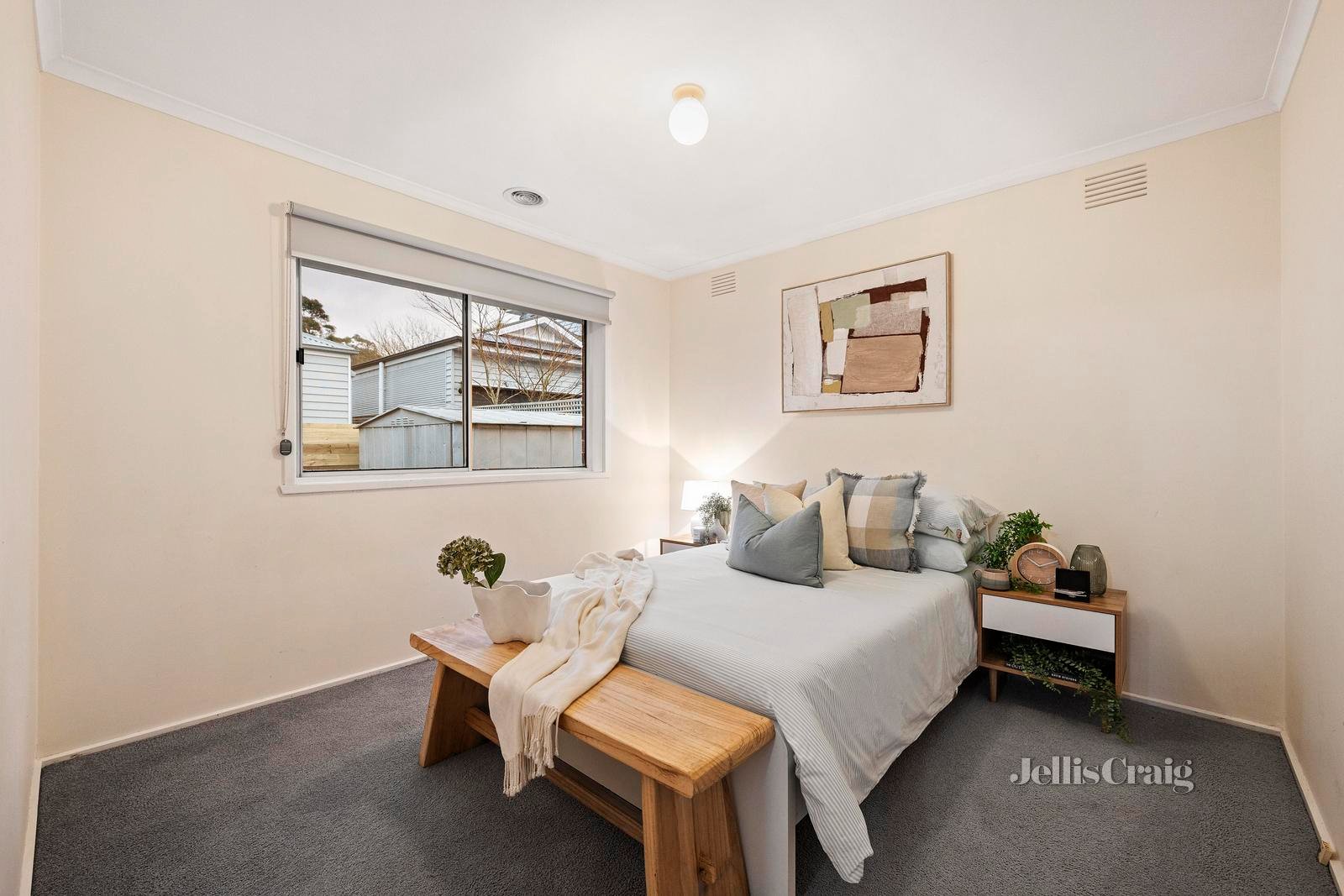 1 Clare Street, Croydon South image 6