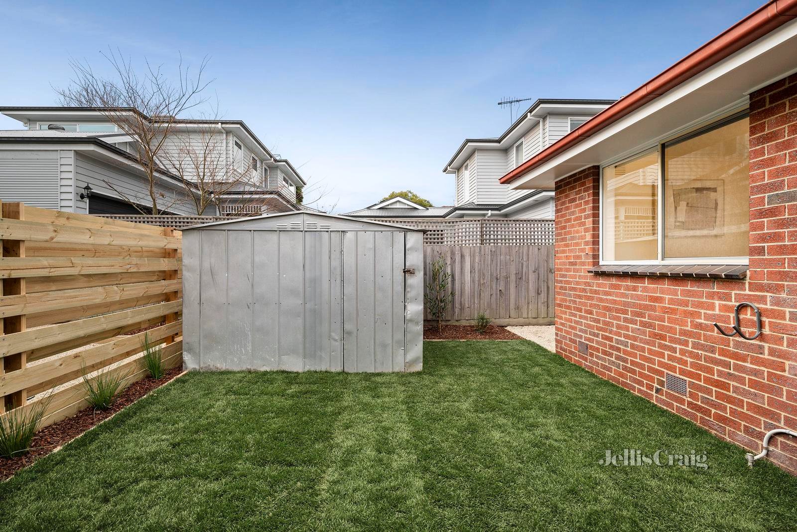 1 Clare Street, Croydon South image 12