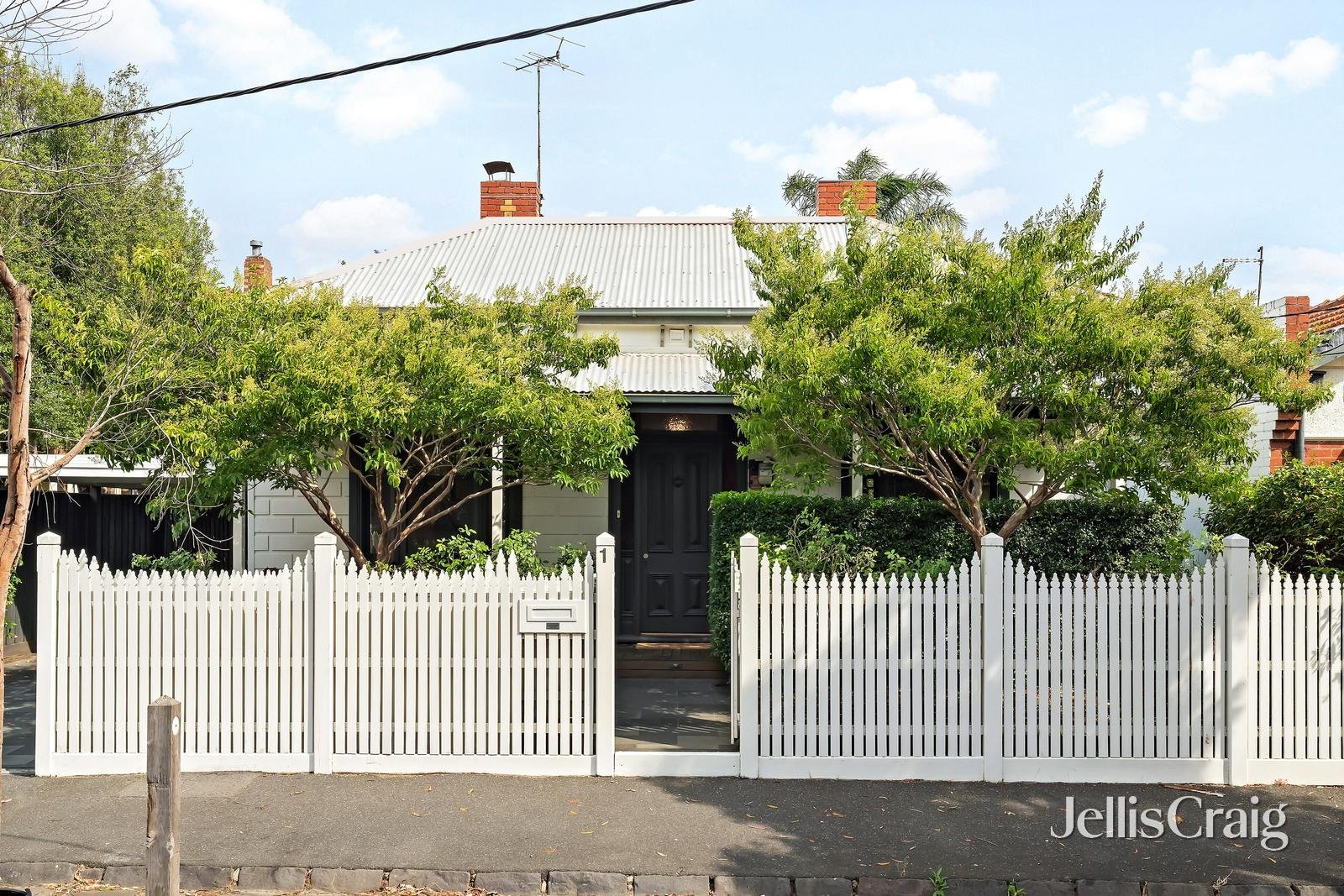 1 Clarke Street, Elwood image 1