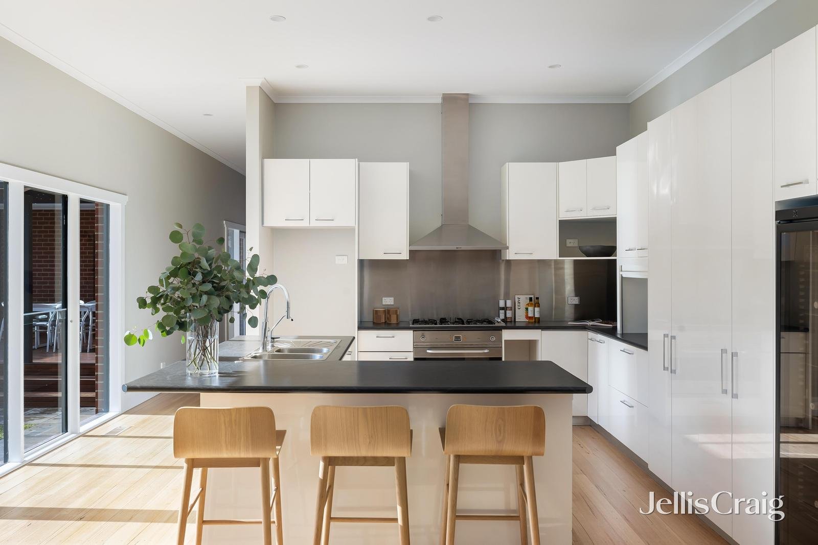 1 Clarke Street, Glen Iris image 5