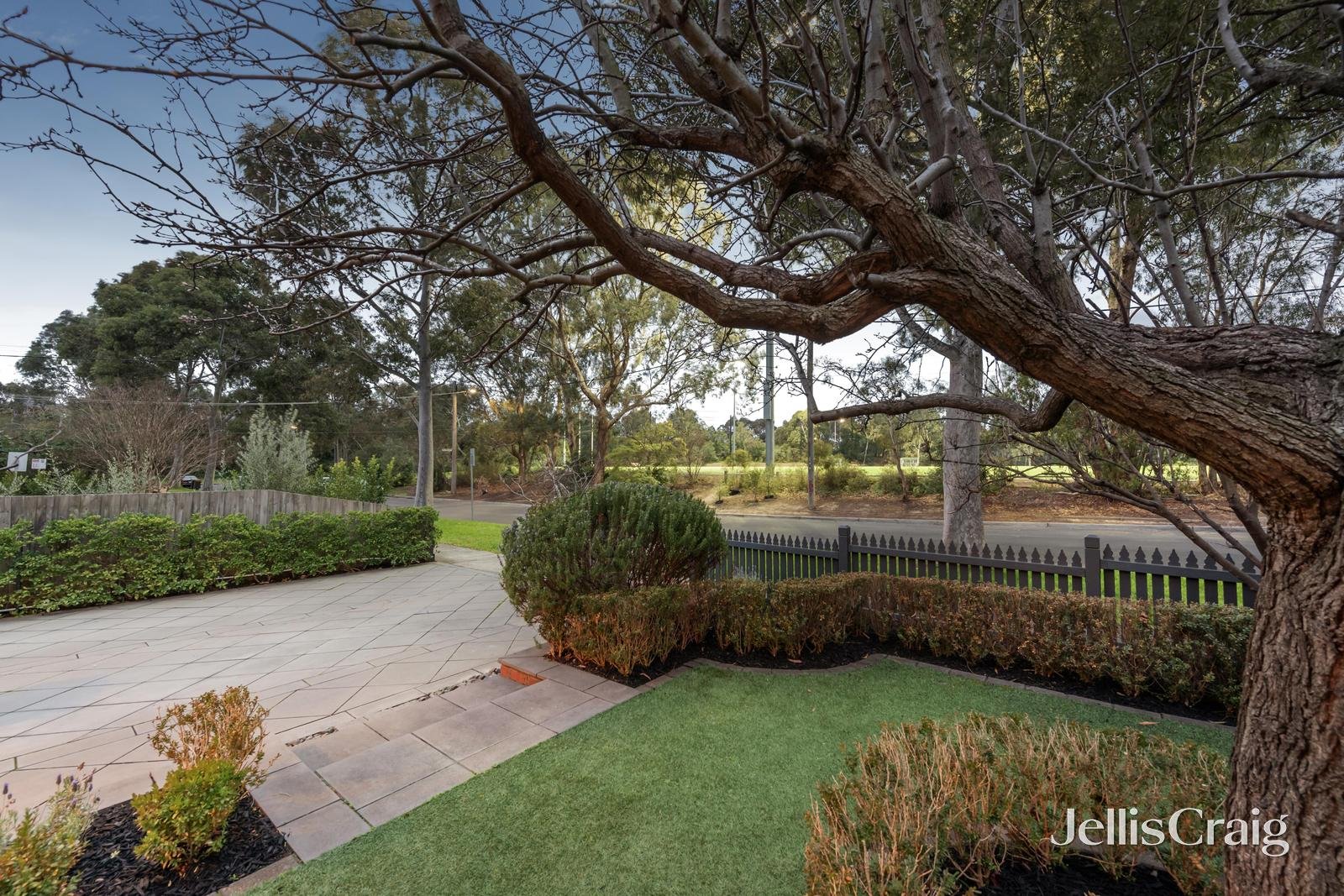 1 Clarke Street, Glen Iris image 17