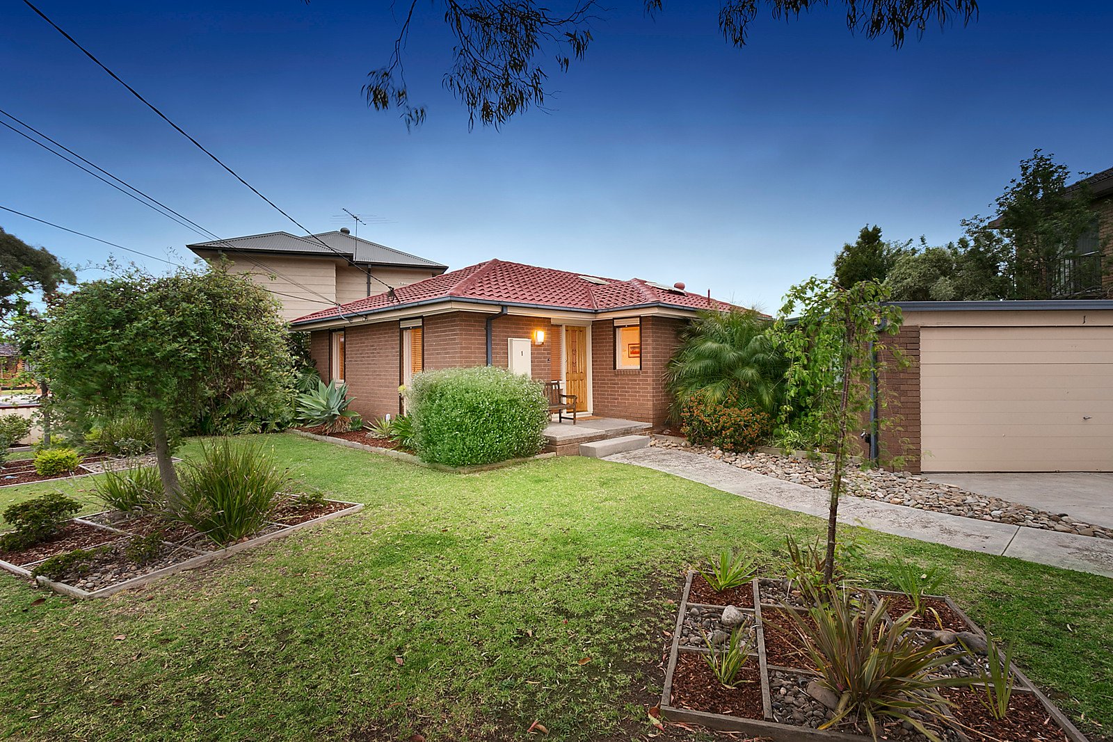 1 Clough Street, Avondale Heights VIC 3034