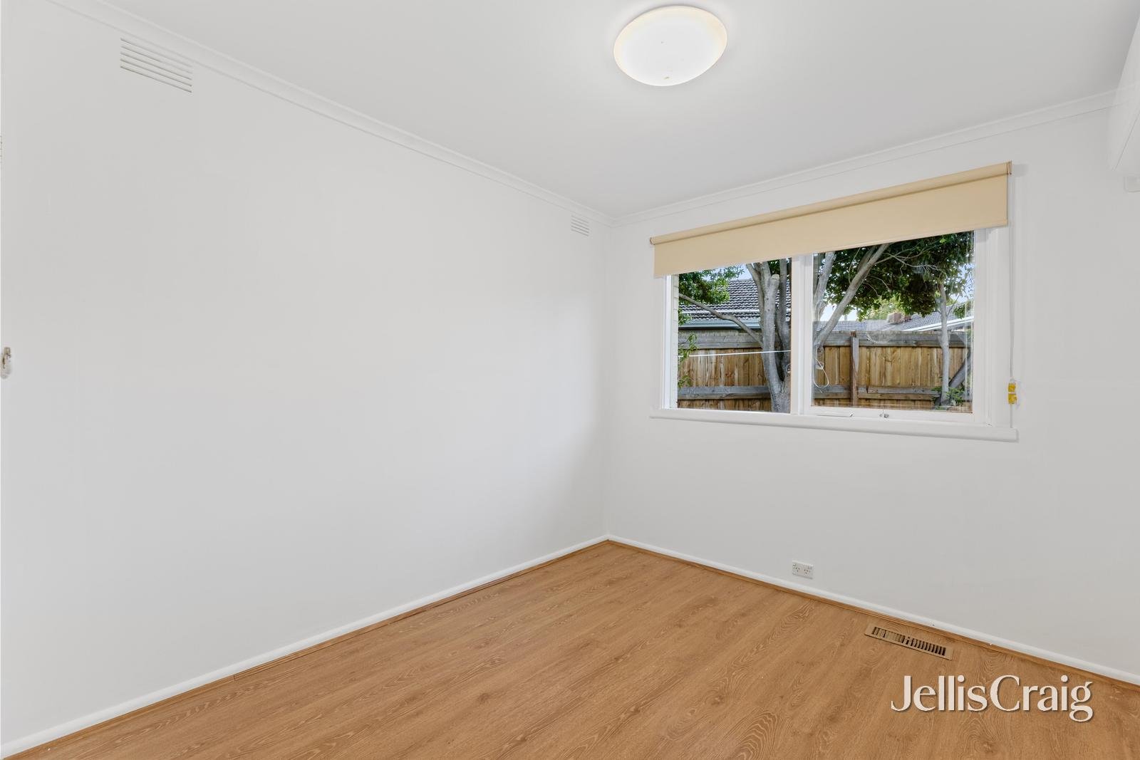 1 Clovelly Court, Mount&nbsp;Waverley image 9