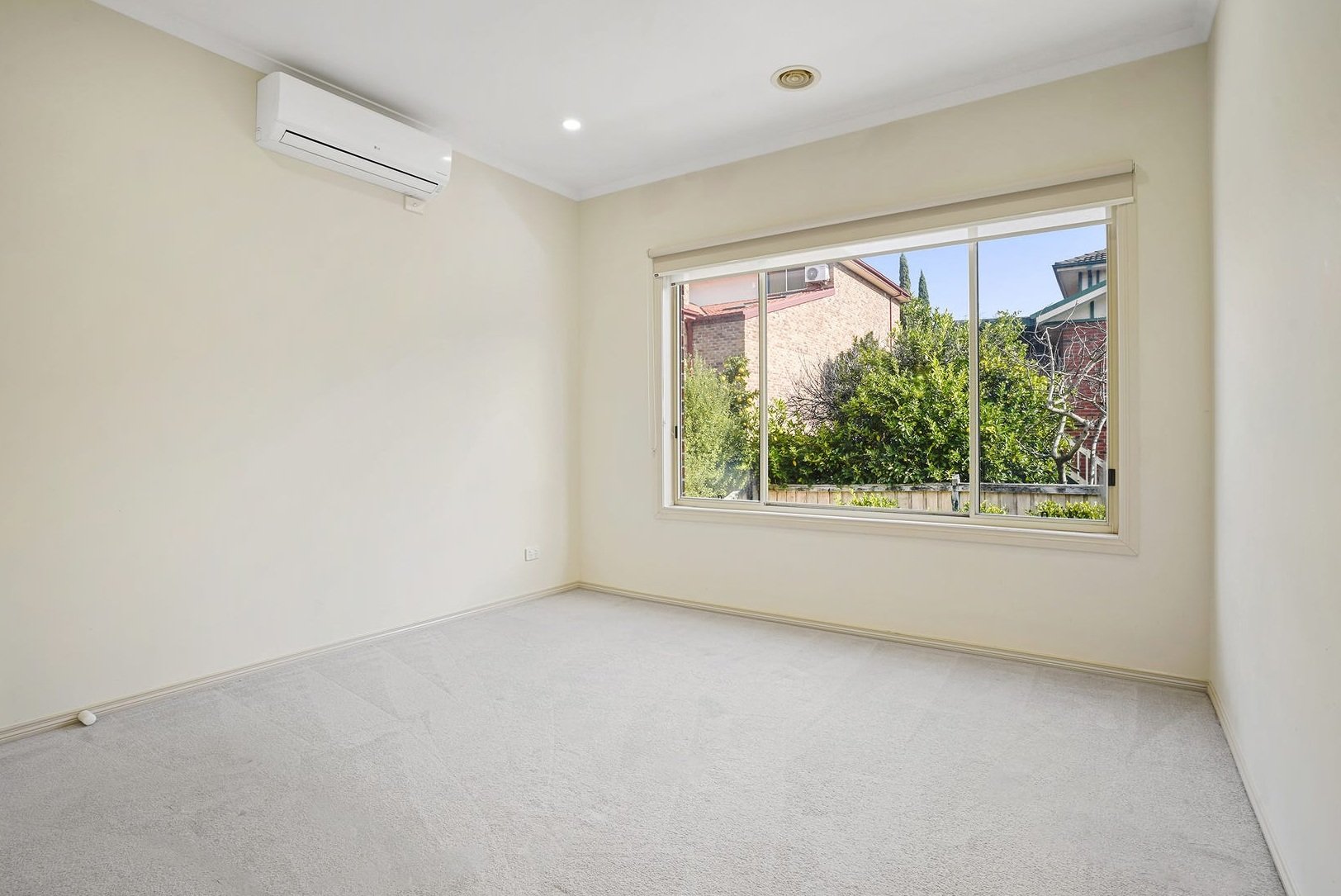 1 Colley Grove, Glen Waverley image 8