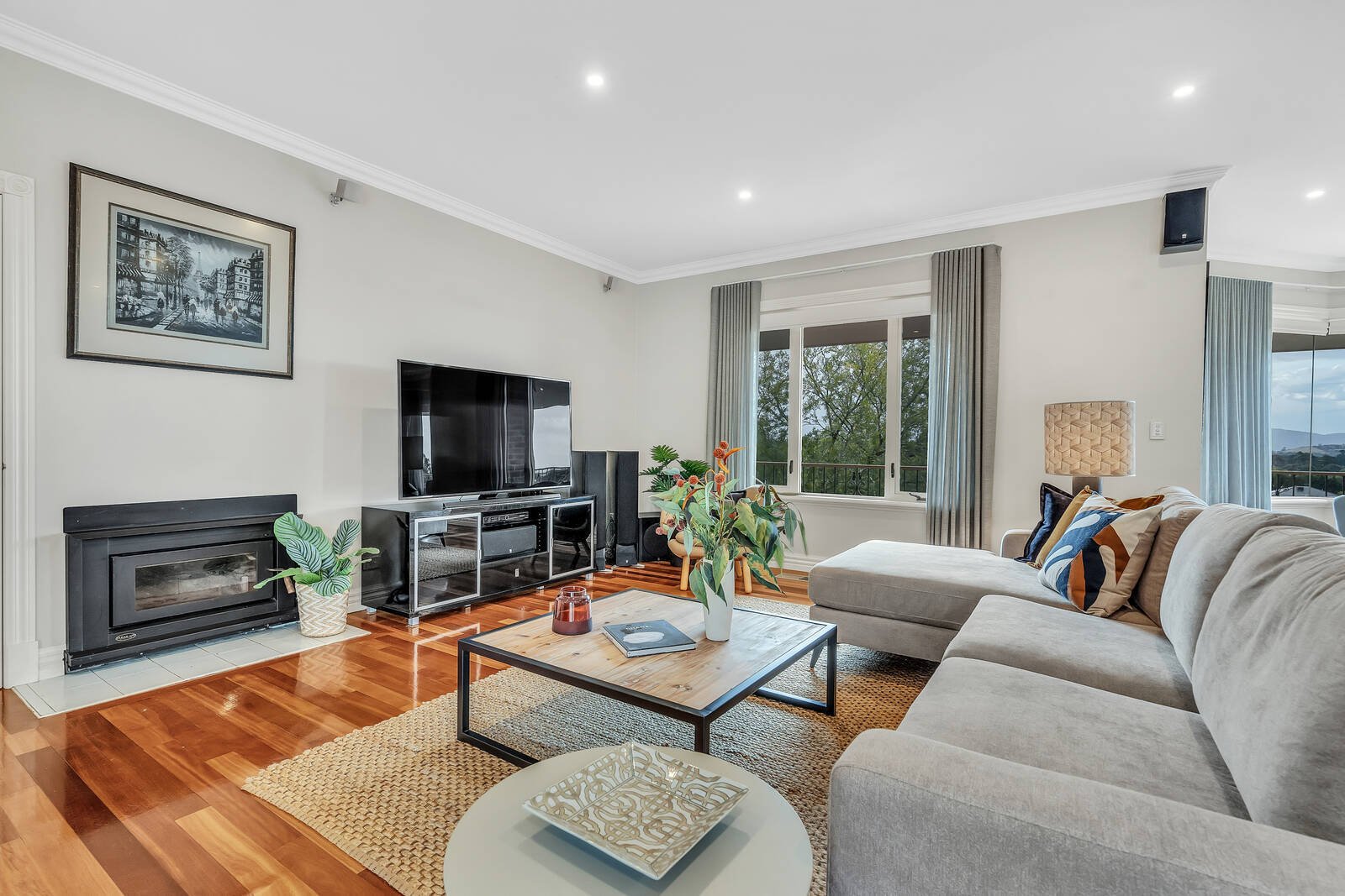 Property Gallery Thumbnail 5