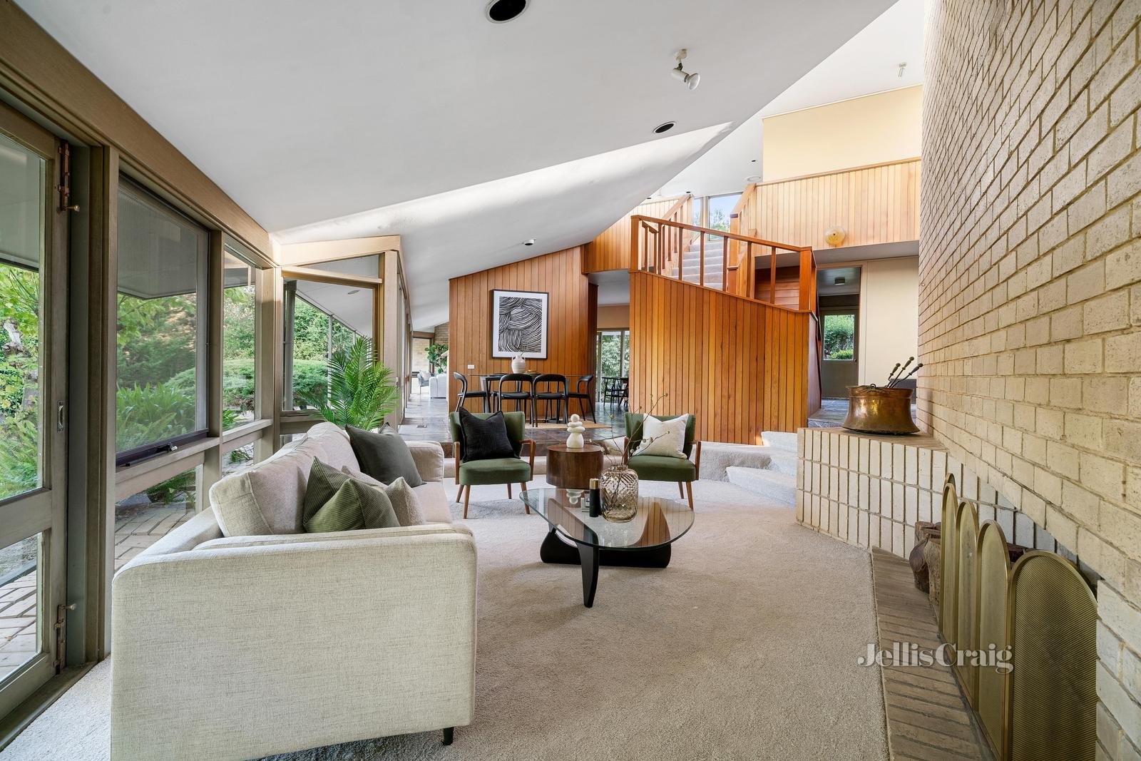 1 Colquhoun Court, Eltham image 5