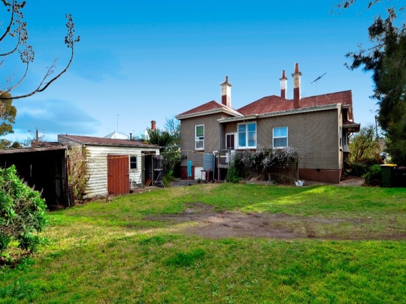 1 Connor Street, East Geelong image 8