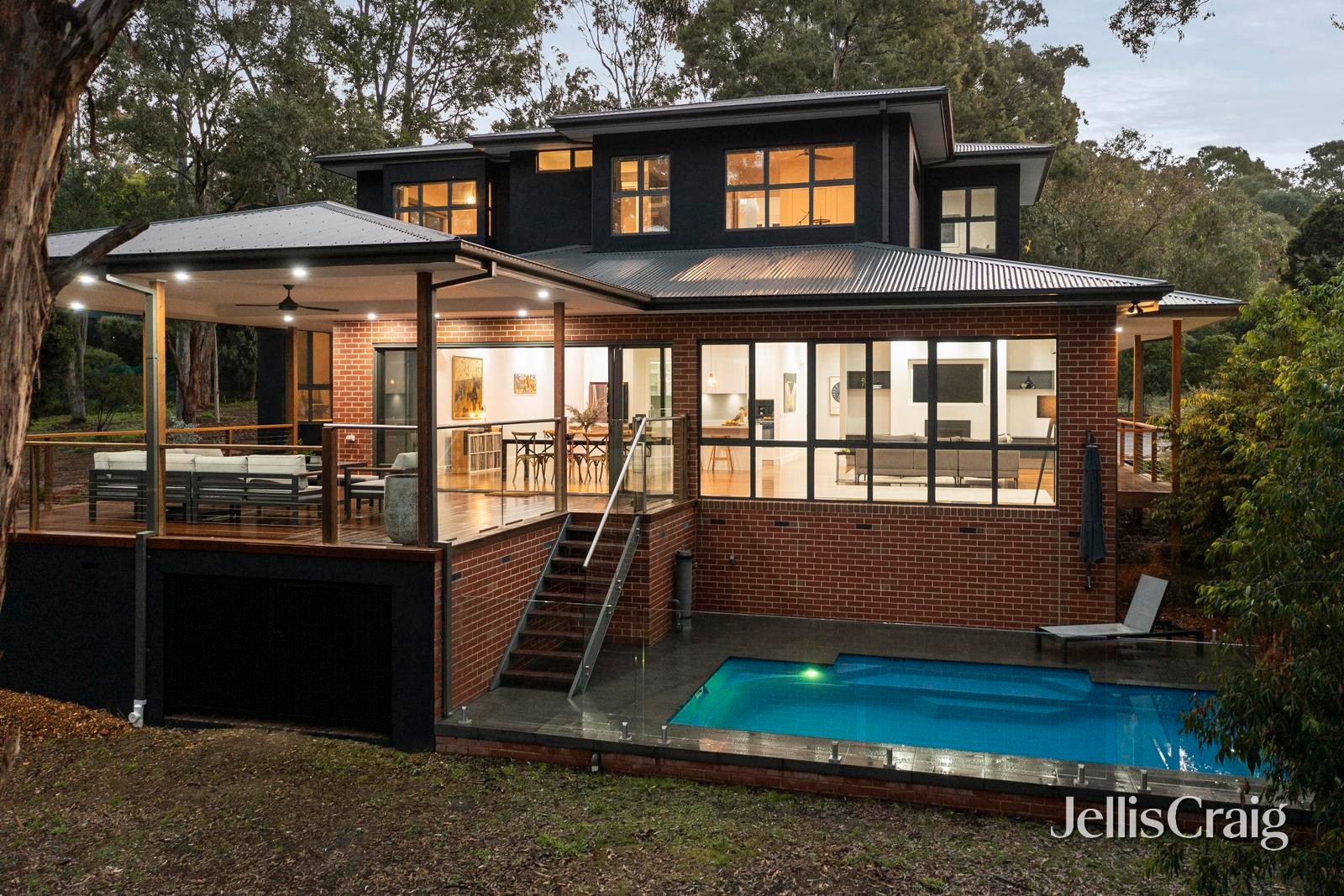 1 Cooinda Place, Eltham image 3