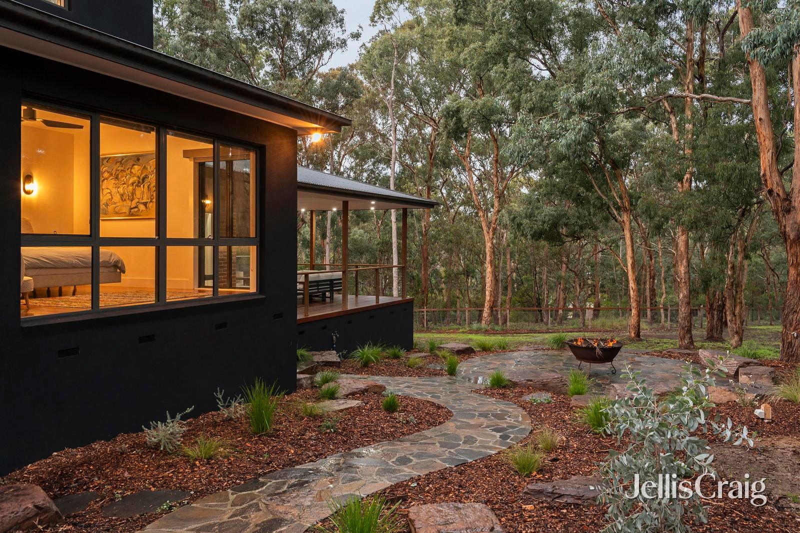 1 Cooinda Place, Eltham image 25