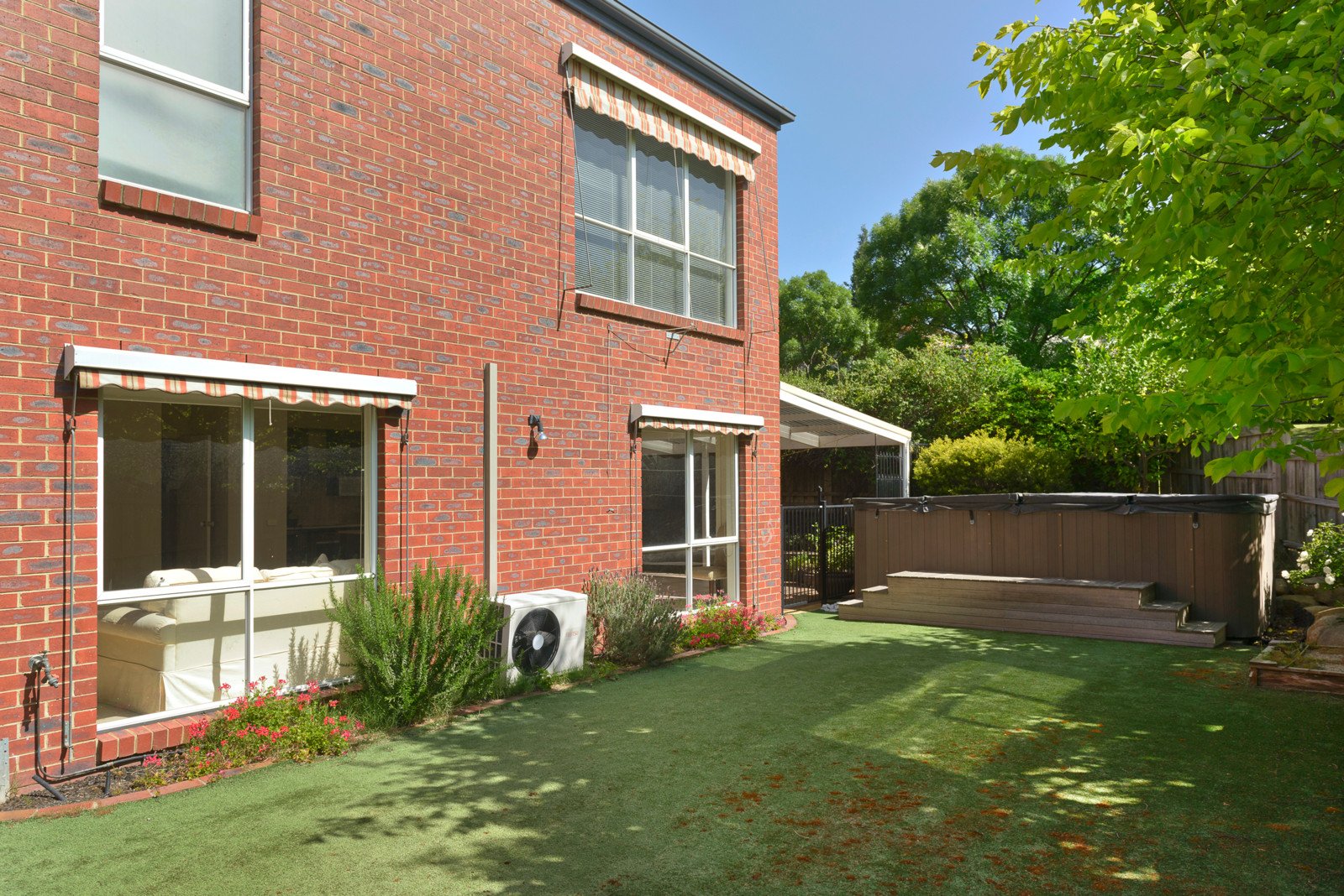 1 Cremin Close, Kew image 8