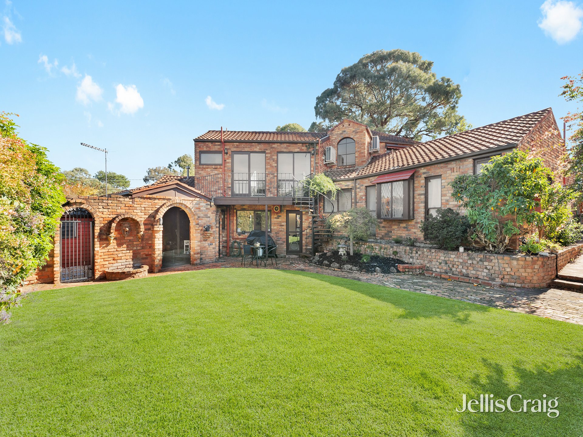 1 Creswick Street, Glen&nbsp;Waverley image 12