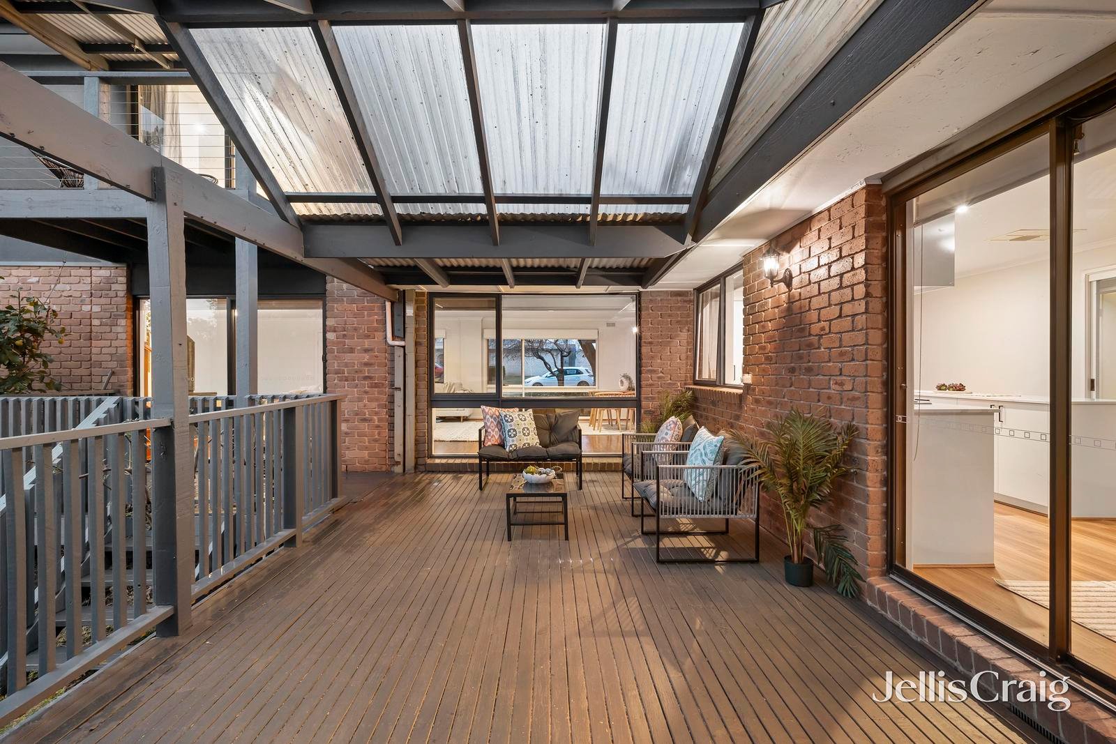 1 Crown Point Ridge, Chirnside Park image 13
