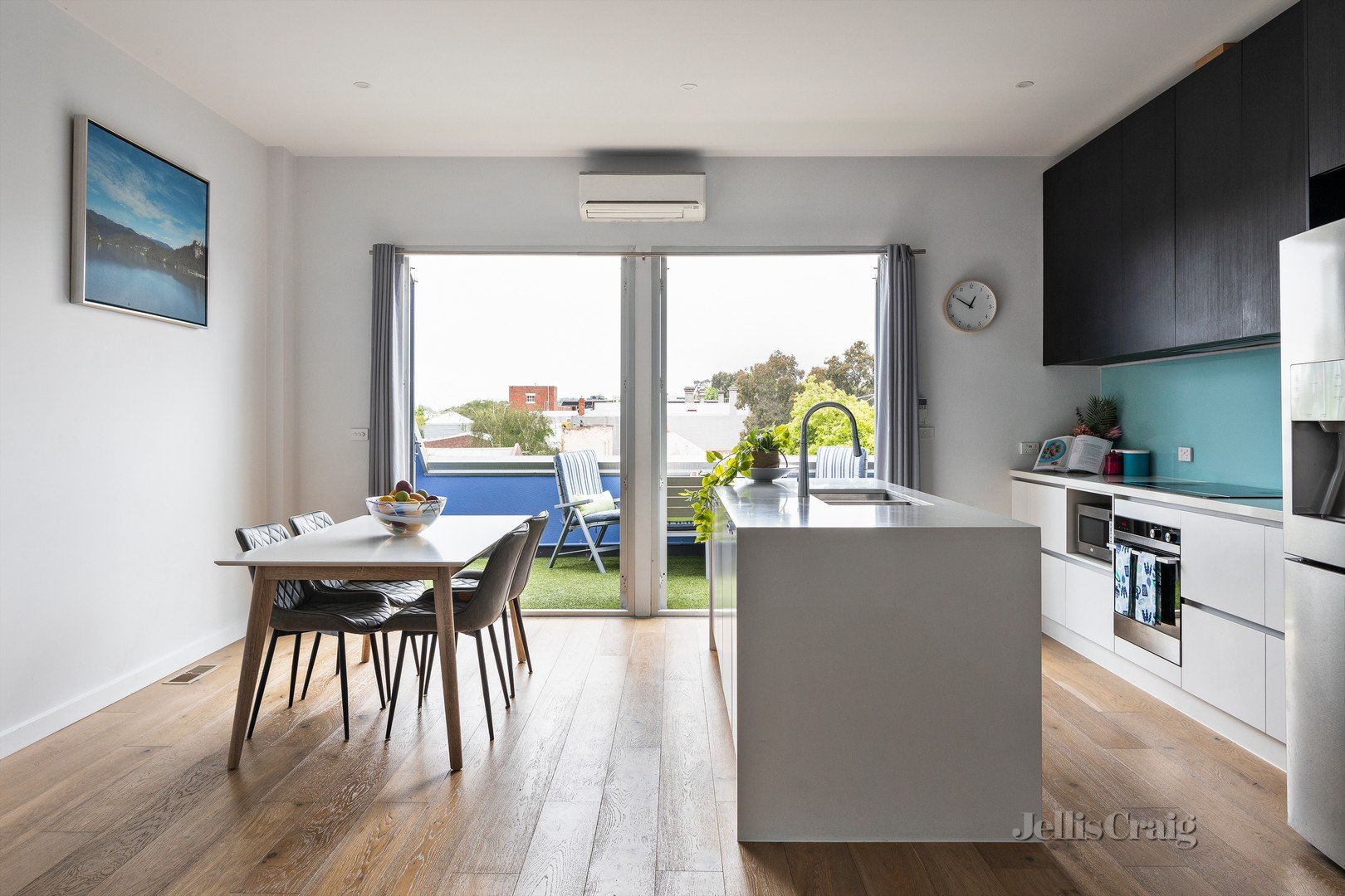 1 Curtain Street, Carlton North image 4