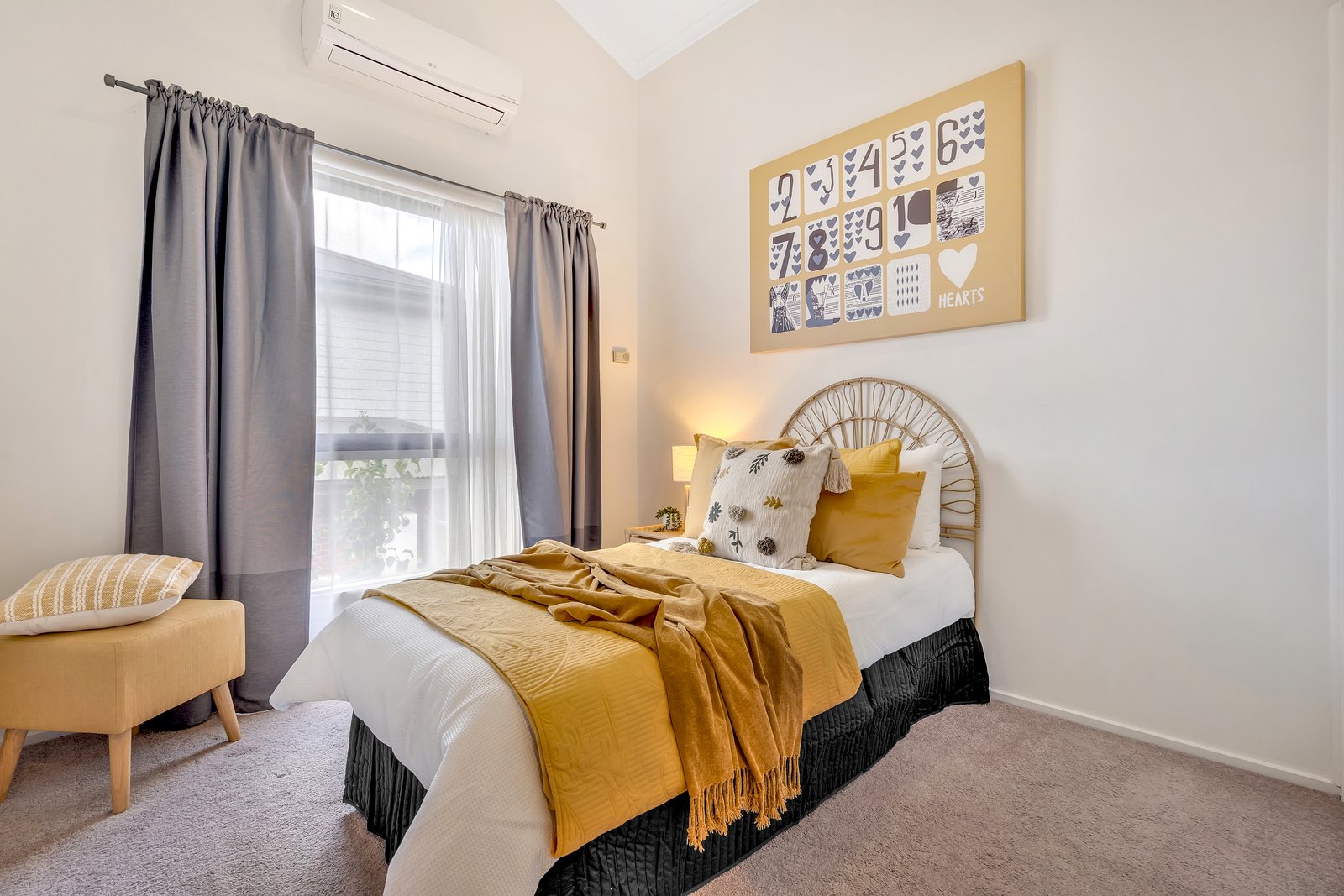 Property Gallery Thumbnail 14