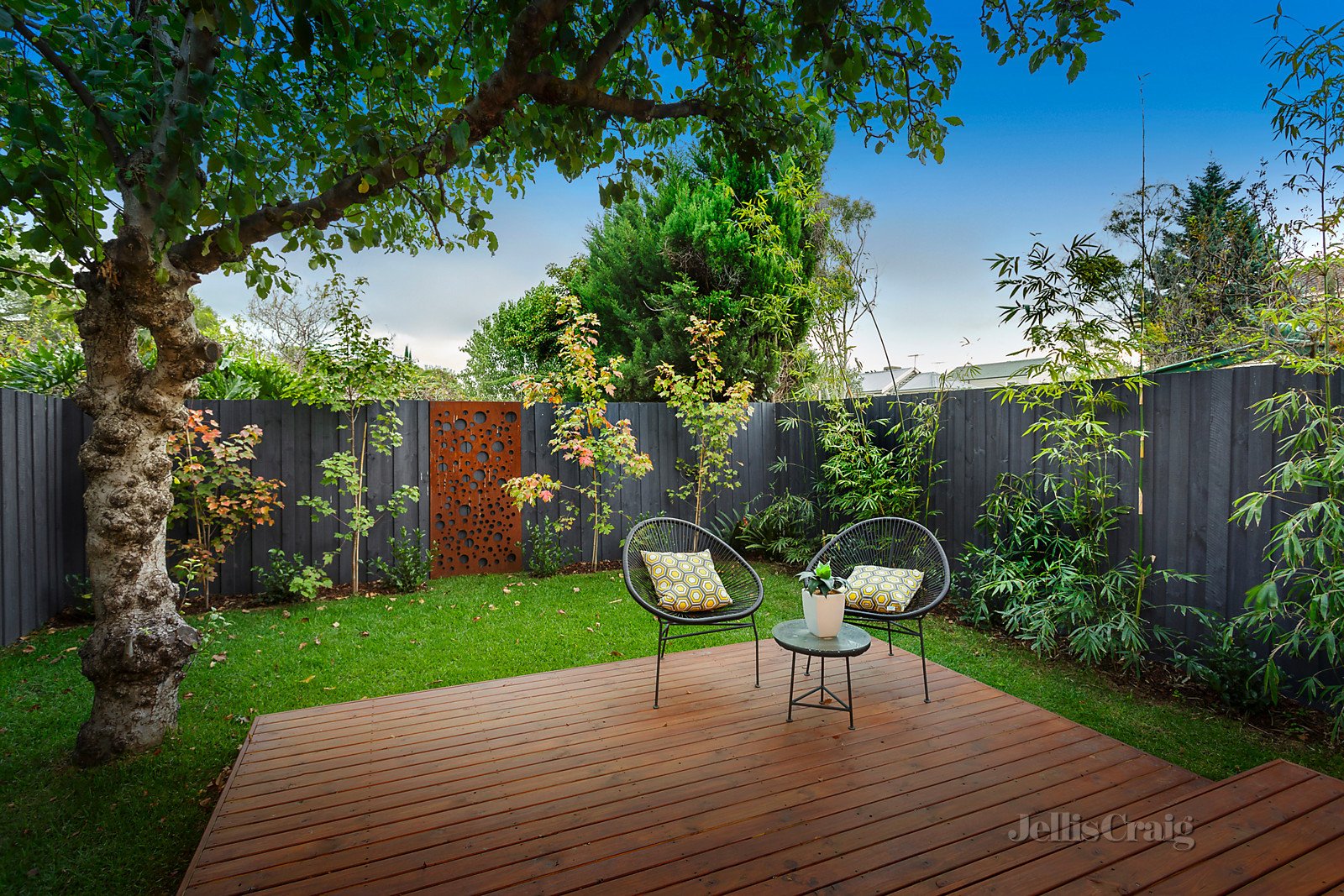 1 Daisy Street, Essendon image 9