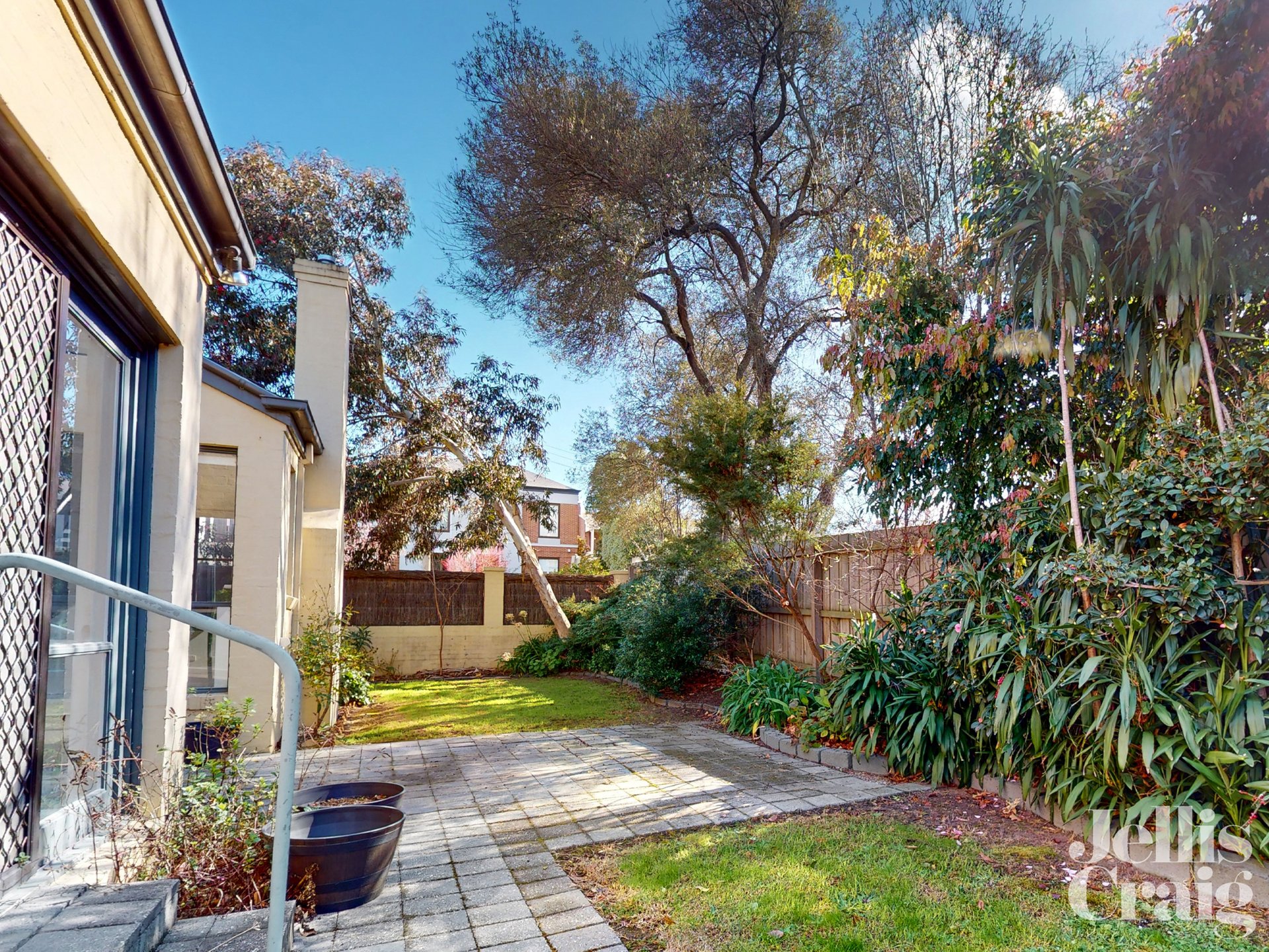 1 Daracombe Avenue, Kew image 13