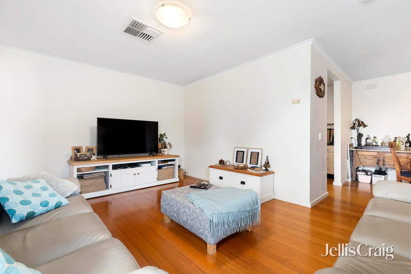 1 Deborah Court, Mount&nbsp;Waverley image 3