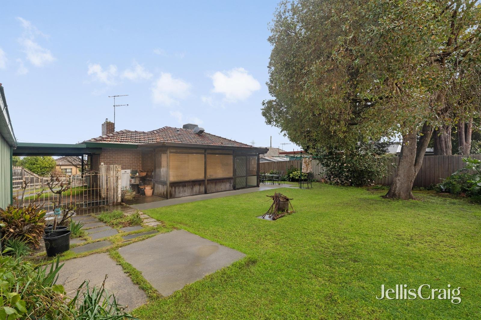 1 Deborah Court, Mount&nbsp;Waverley image 9