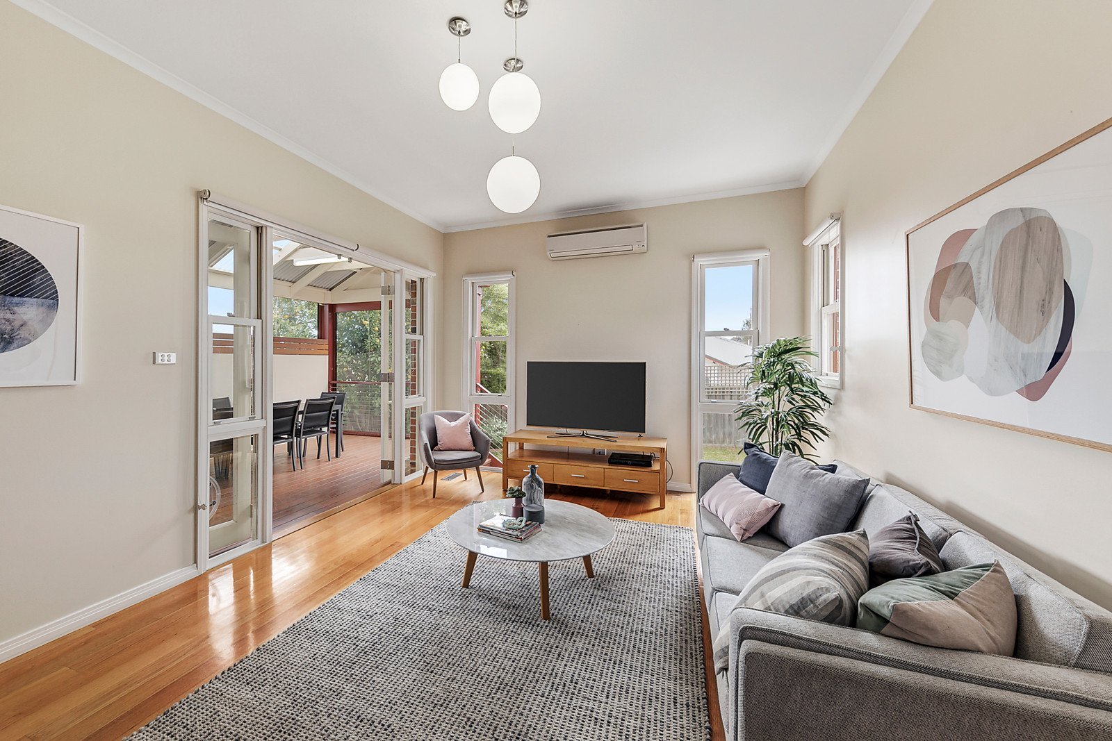 1 Donaldson Street, Bentleigh image 8