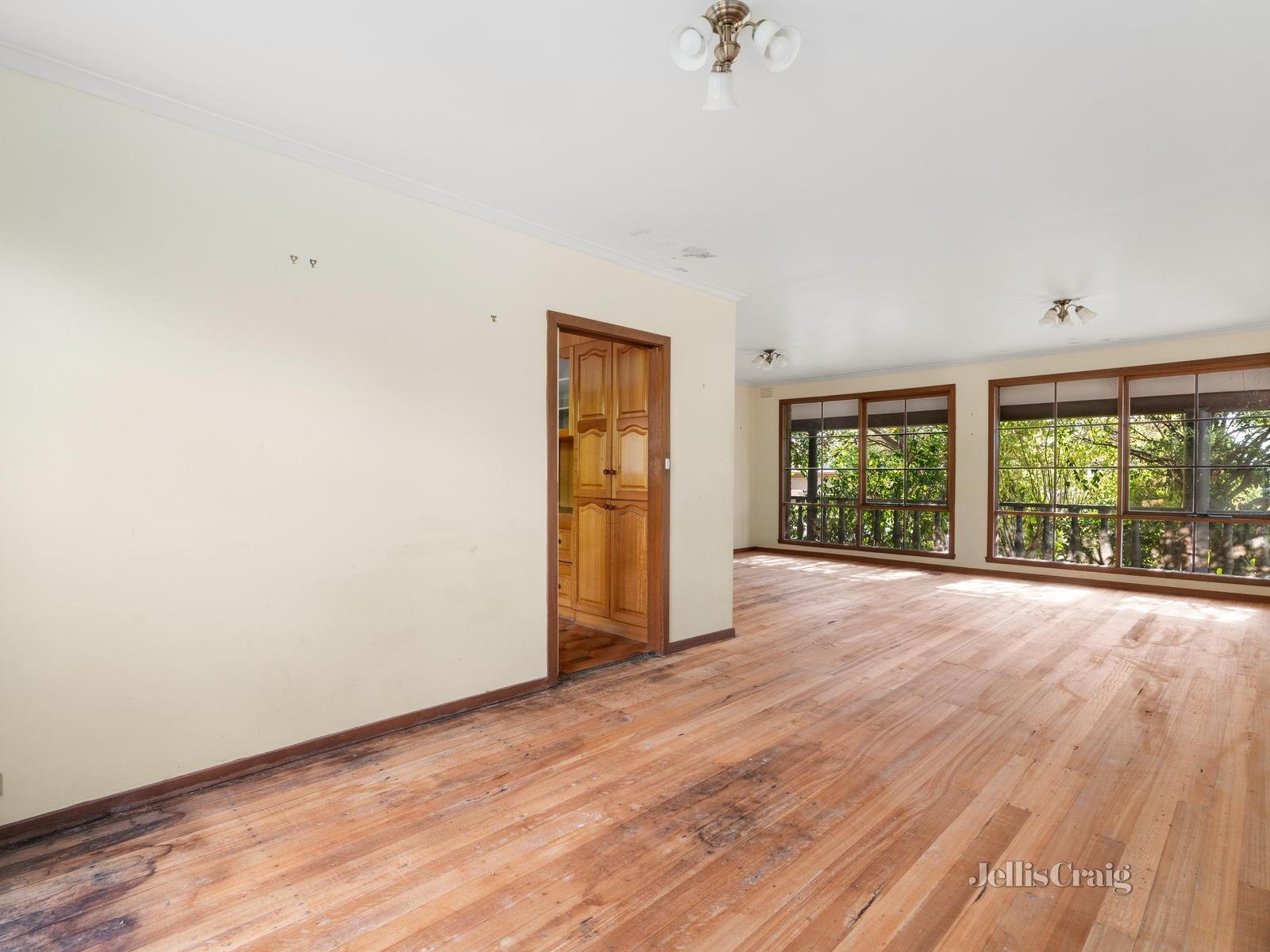 1 Donhaven Court, Templestowe image 8