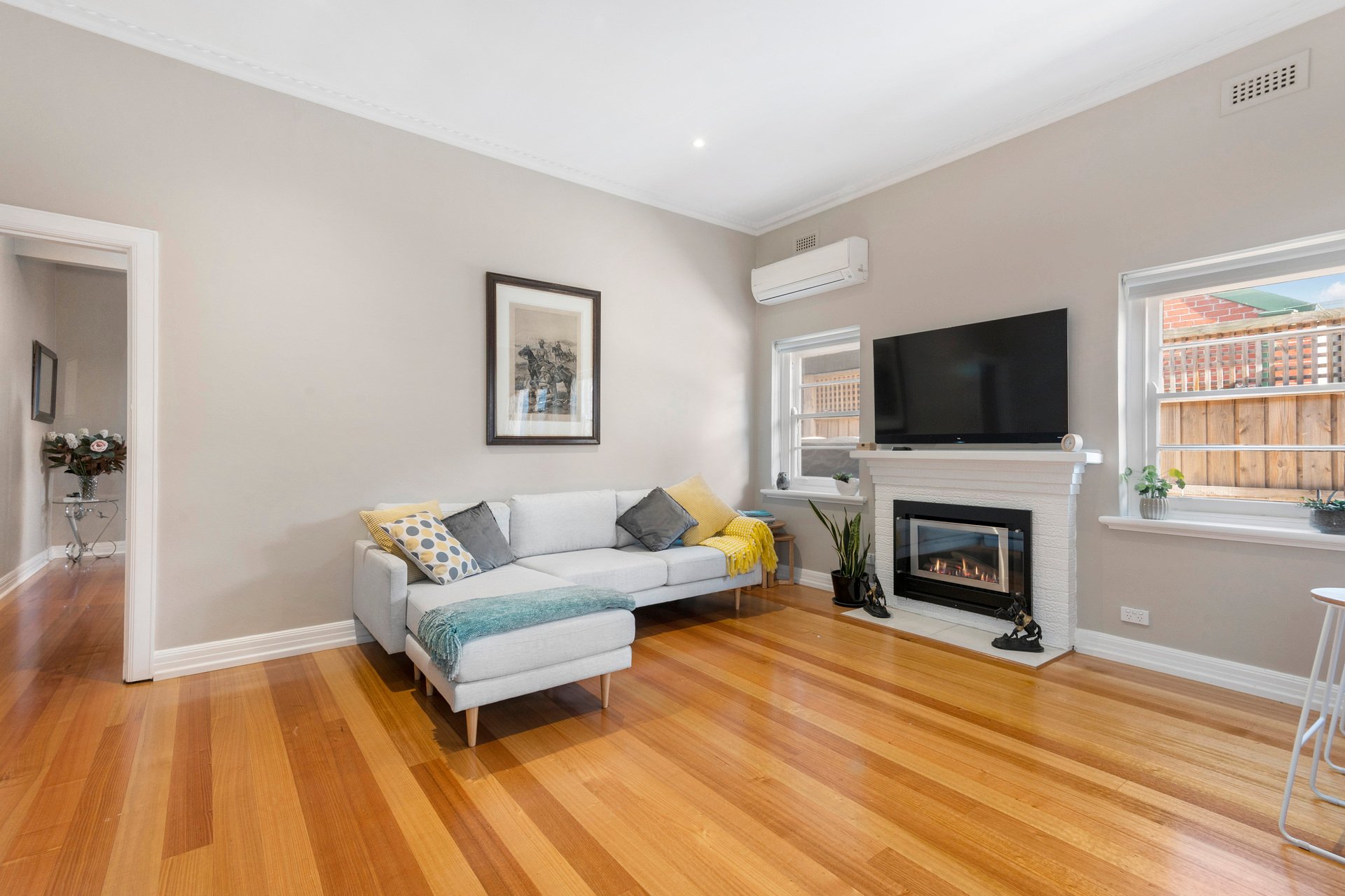 Property Gallery Thumbnail 3