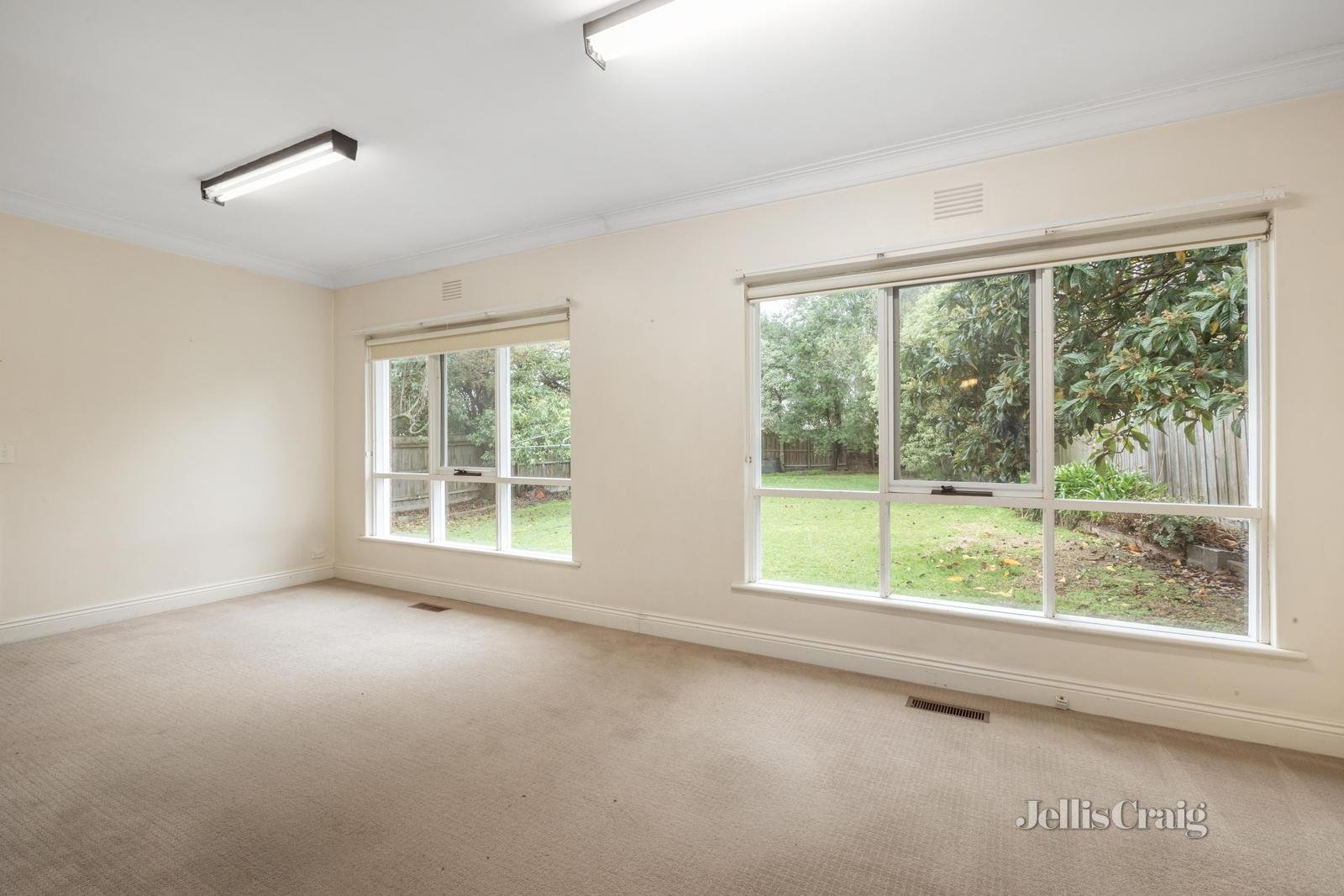 1 Duggan Street, Balwyn North image 4