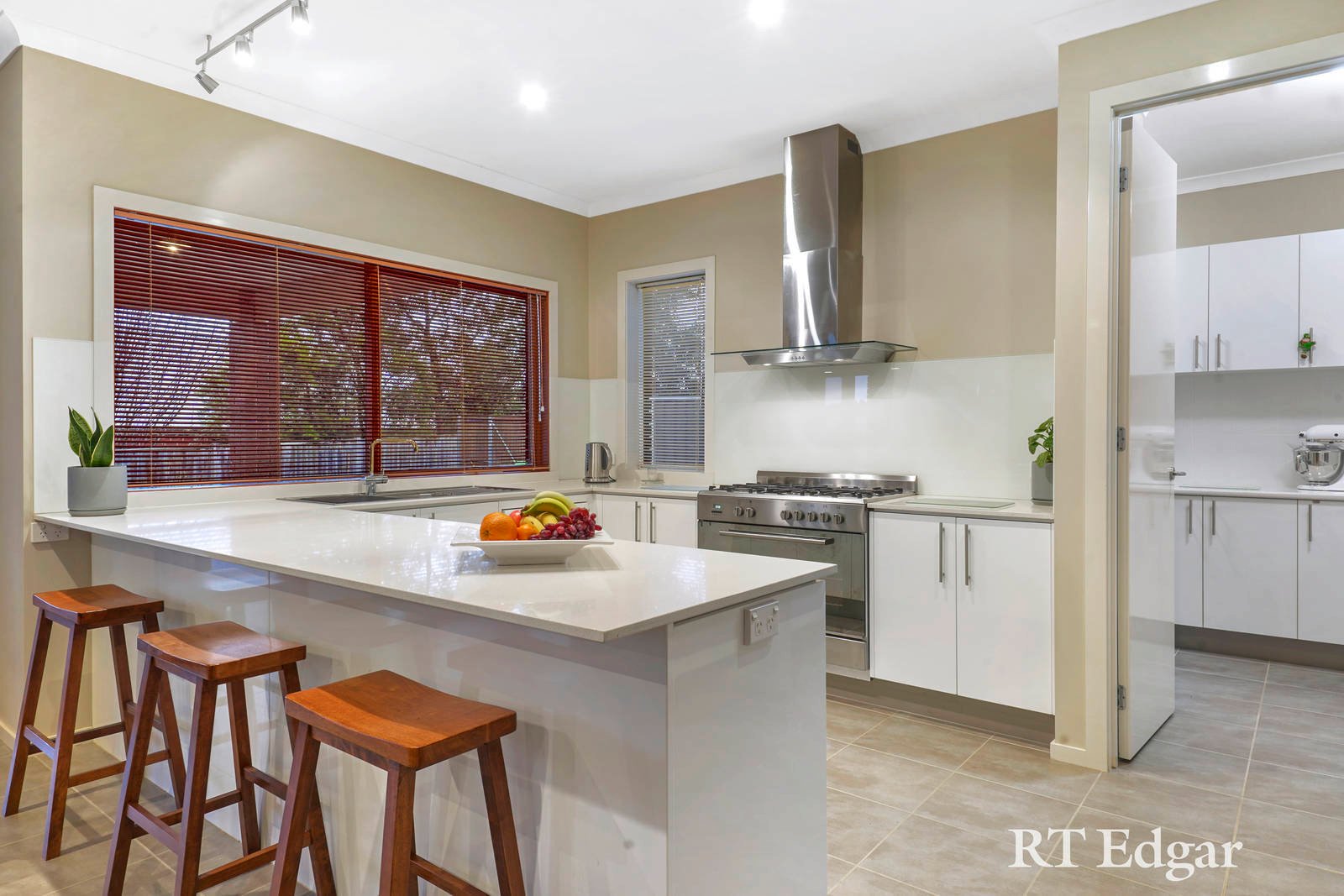 Property Gallery Thumbnail 5
