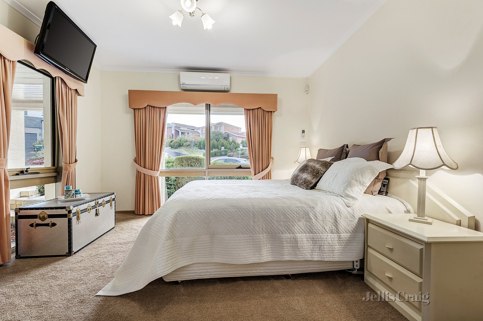 1 Dundee Court, Templestowe image 9