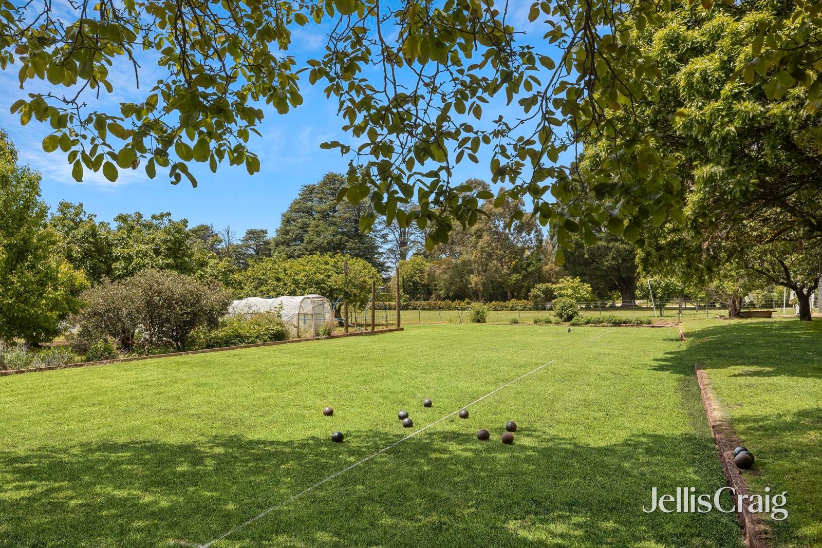1 Dysart Street, Glenlyon image 9