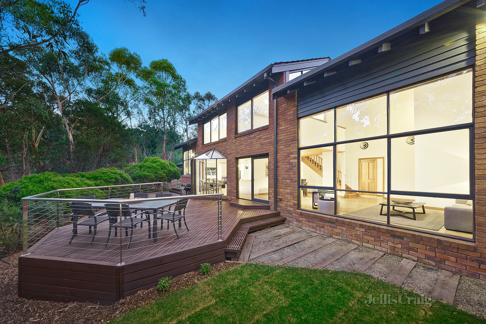 1 Eden Valley Road, Warranwood image 2